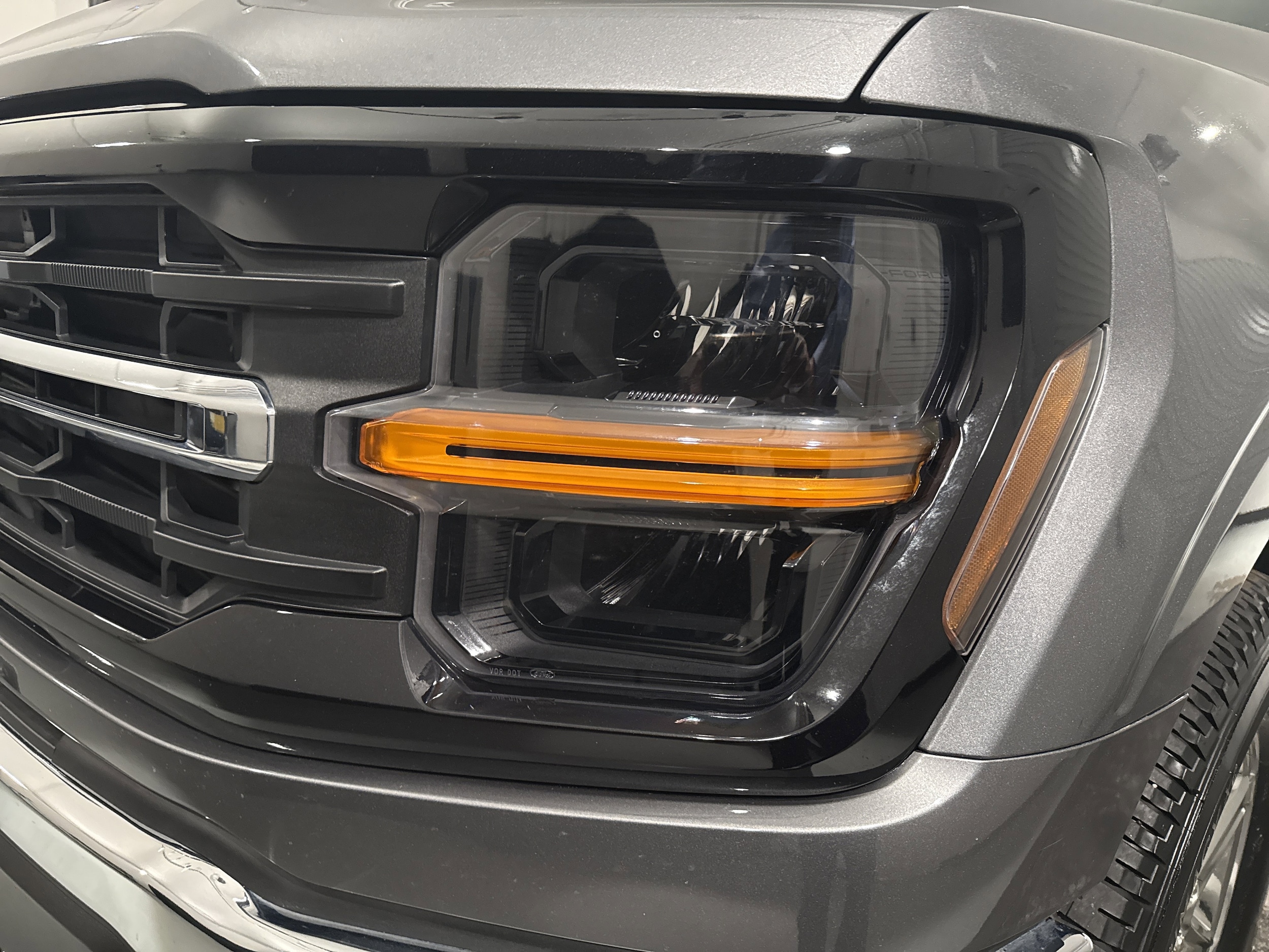 2025 Ford F-150 XLT photo 4