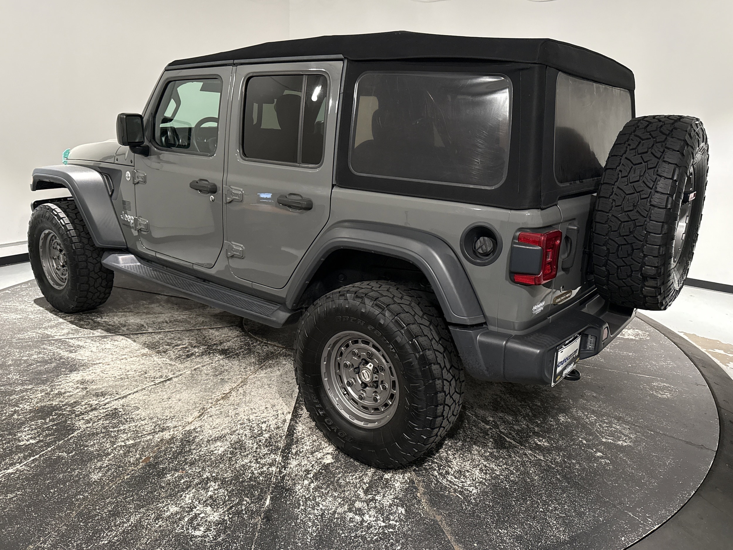 2020 Jeep Wrangler Unlimited Freedom photo 3
