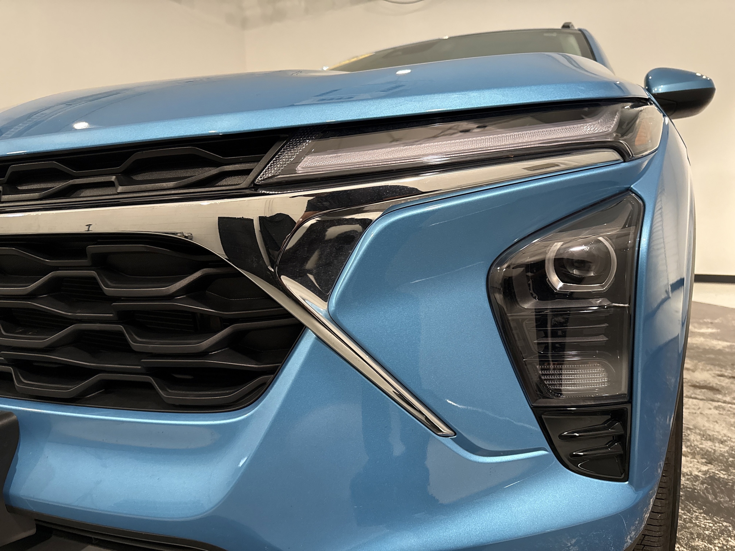 2025 Chevrolet Trax LT photo 4