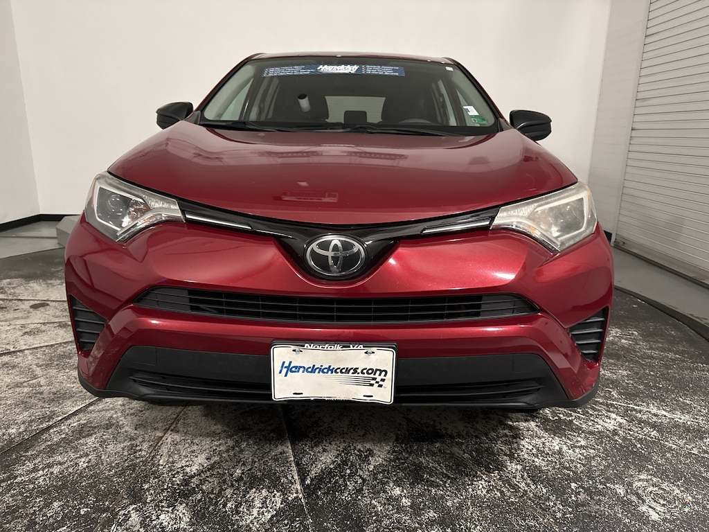 Used 2018 Toyota RAV4 LE SUV