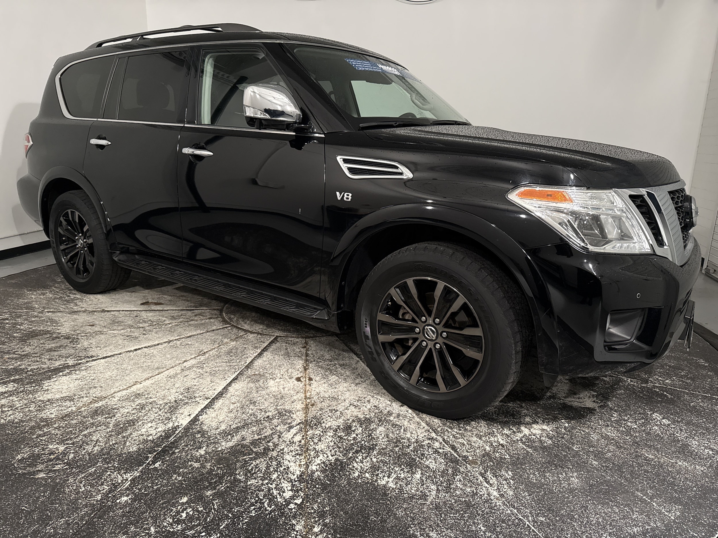 Nissan Armada Platinum