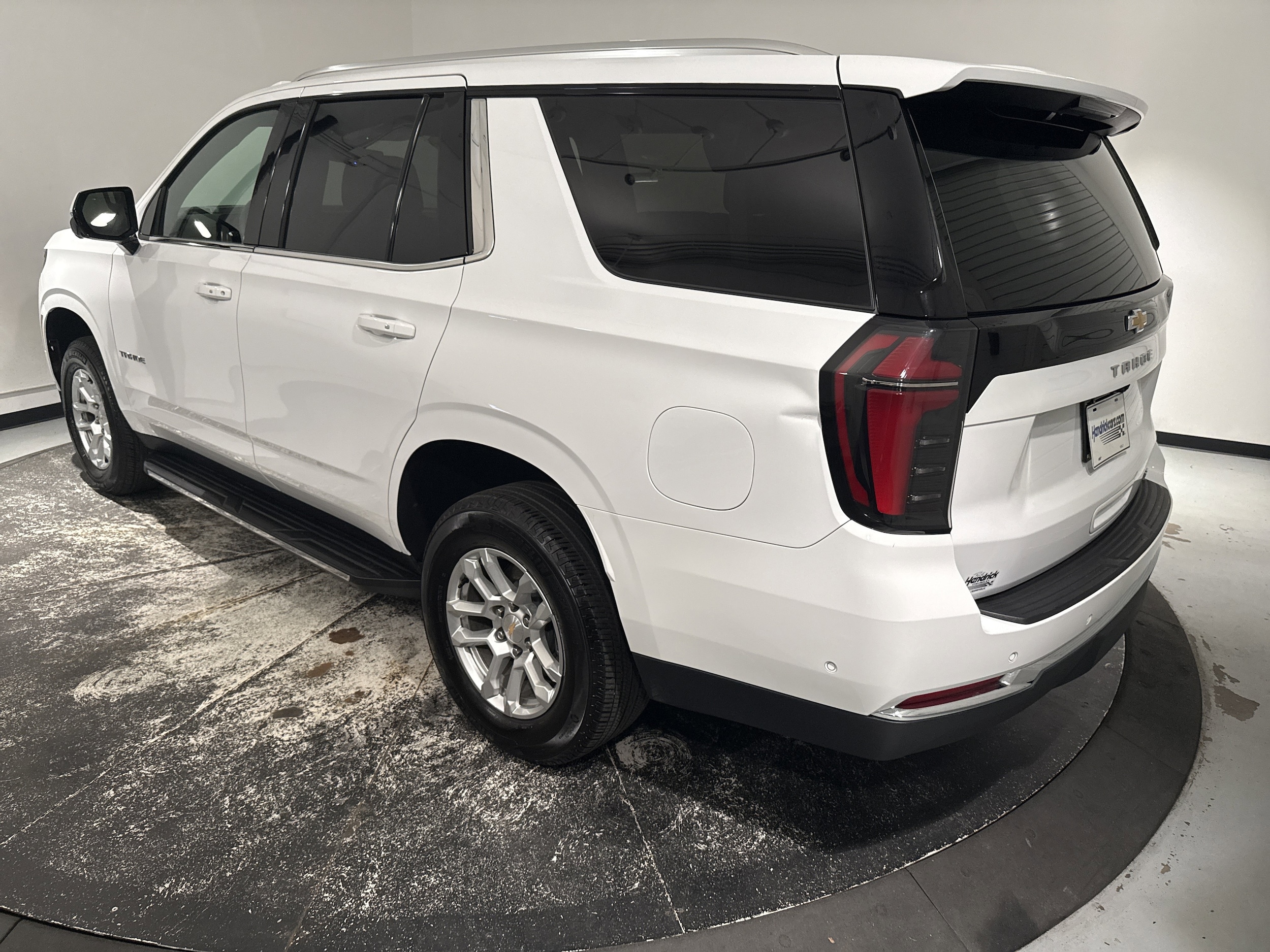 2025 Chevrolet Tahoe LT photo 6