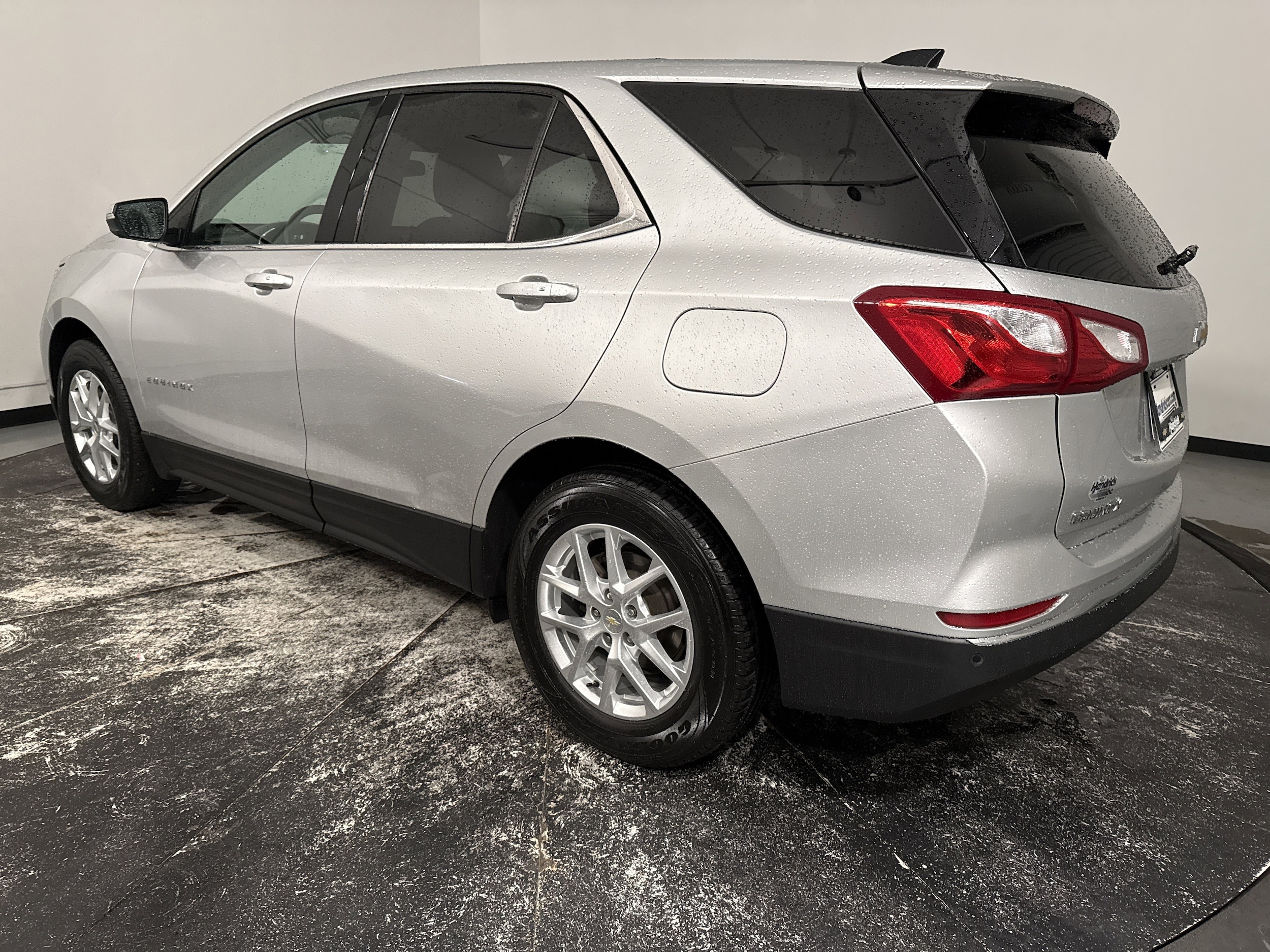2019 Chevrolet Equinox LT photo 3