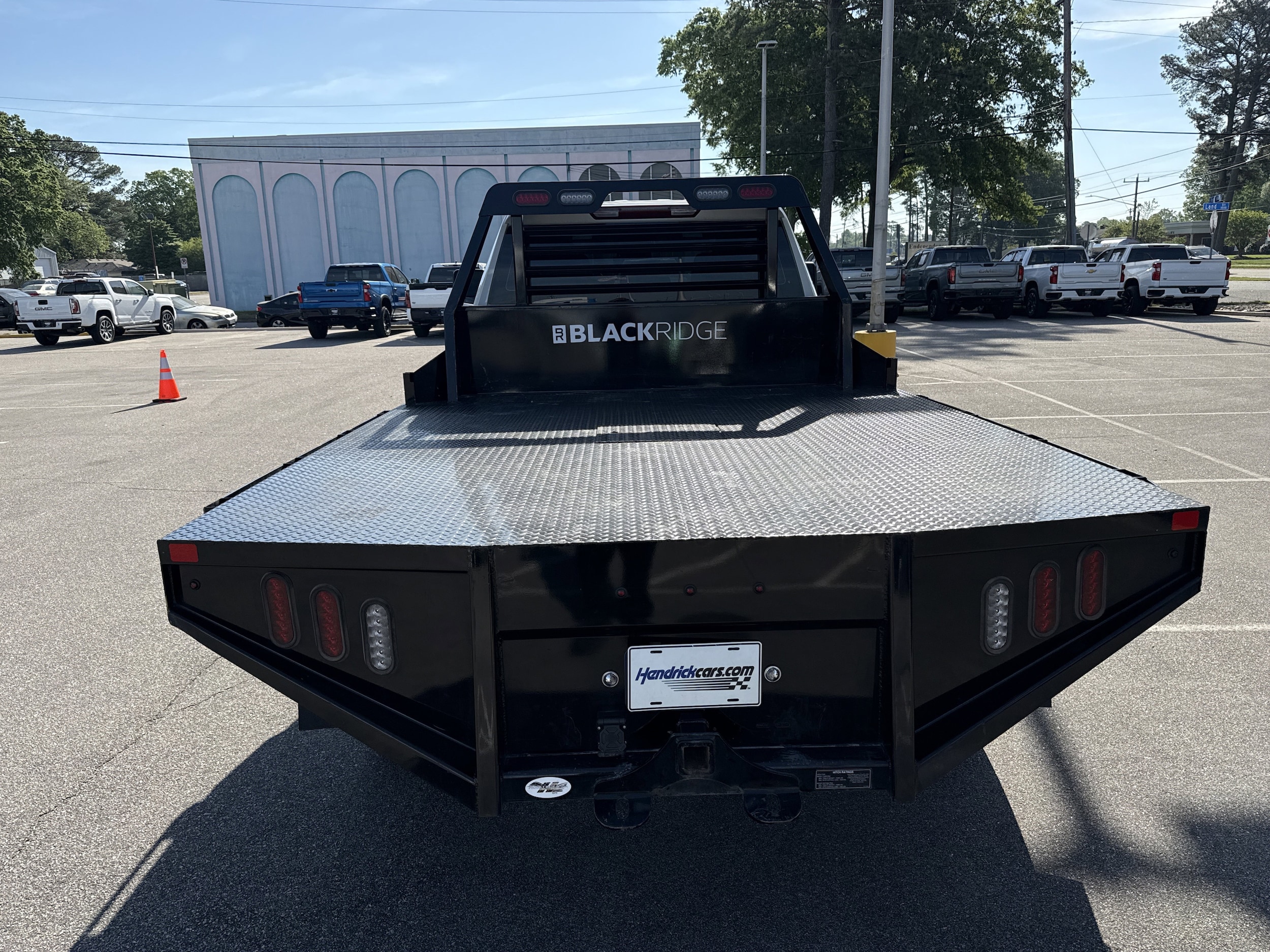 2025 Chevrolet Silverado 3500HD CC Work Truck photo 3