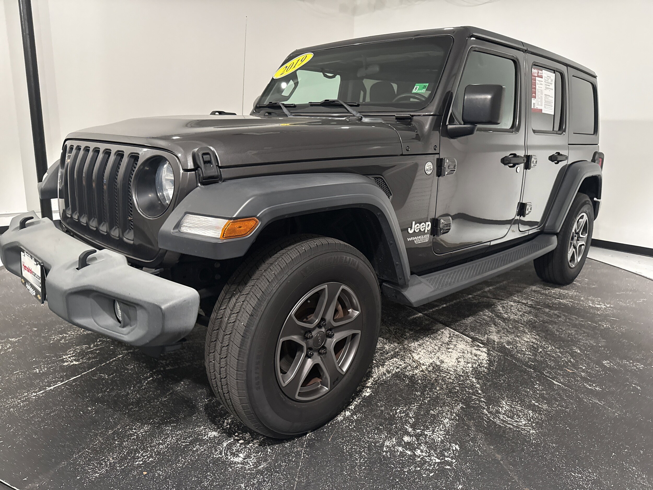2019 Jeep Wrangler Unlimited Sport S photo 3