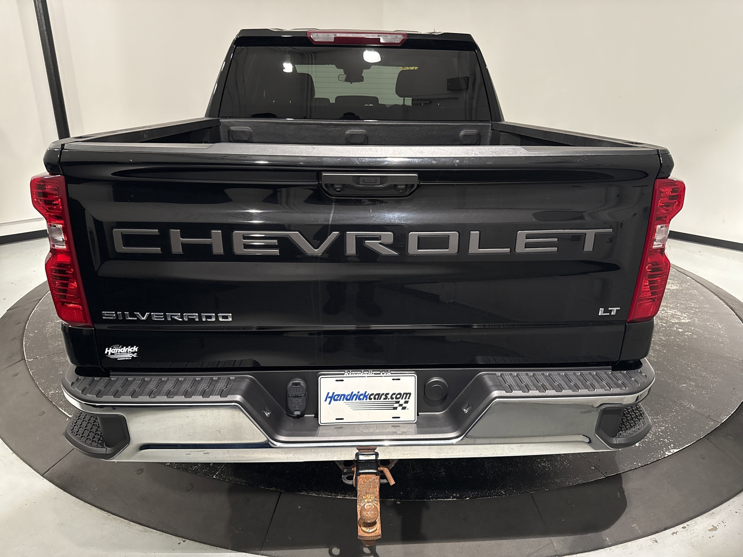 2024 Chevrolet Silverado 1500 photo 3