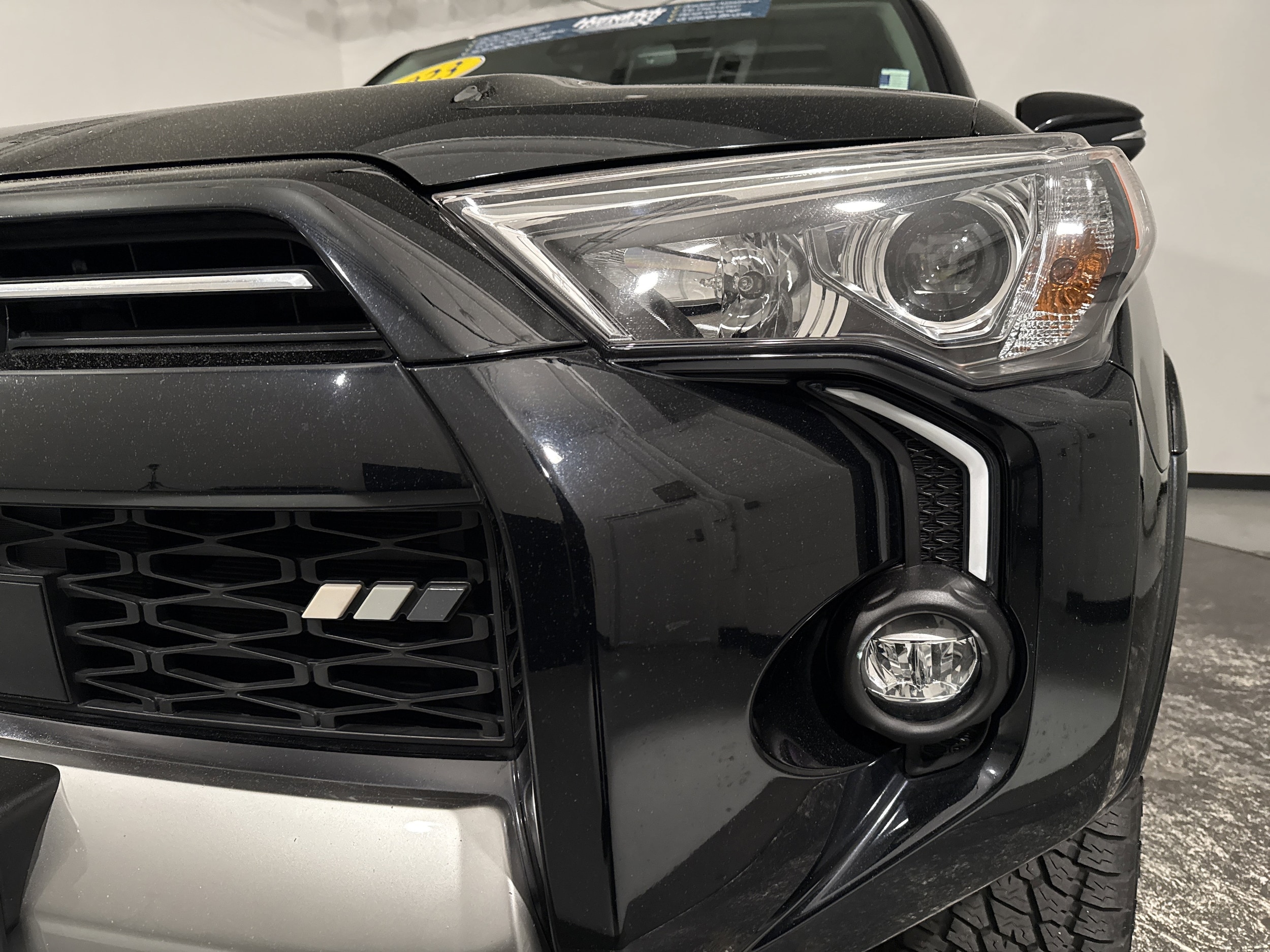 2023 Toyota 4Runner TRD Off Road Premium photo 4