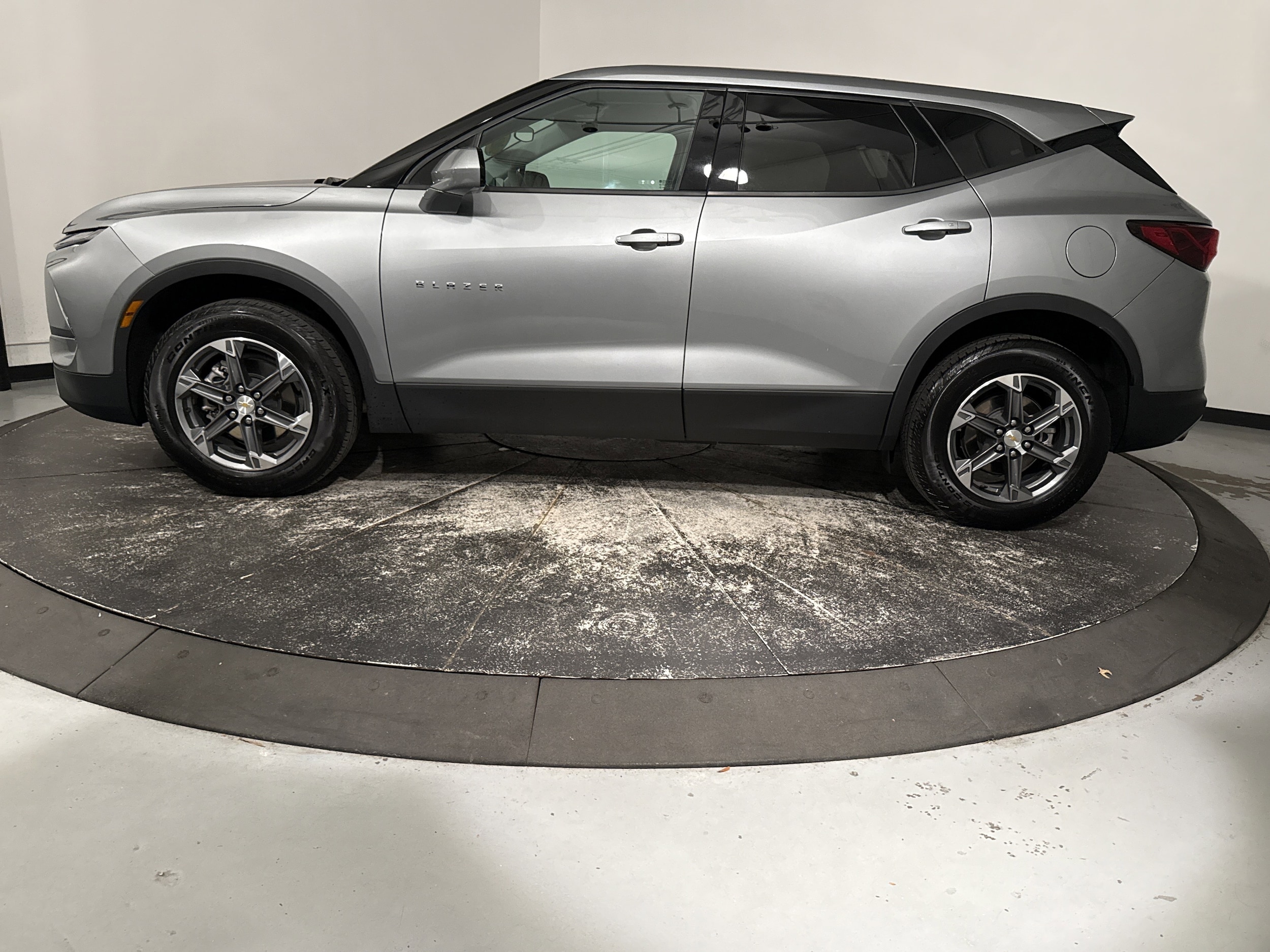 2025 Chevrolet Blazer LT photo 6