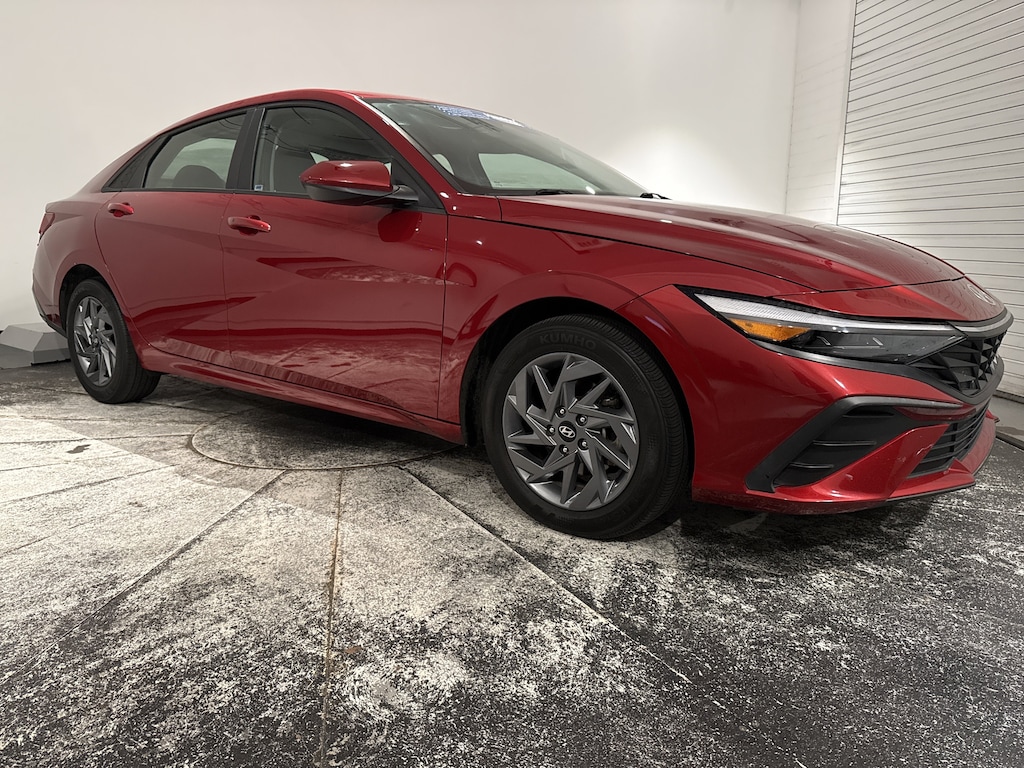 Used 2024 Hyundai Elantra SEL Sedan