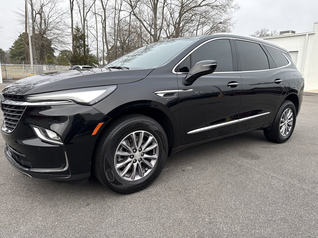 Used 2022 Buick Enclave Essence SUV