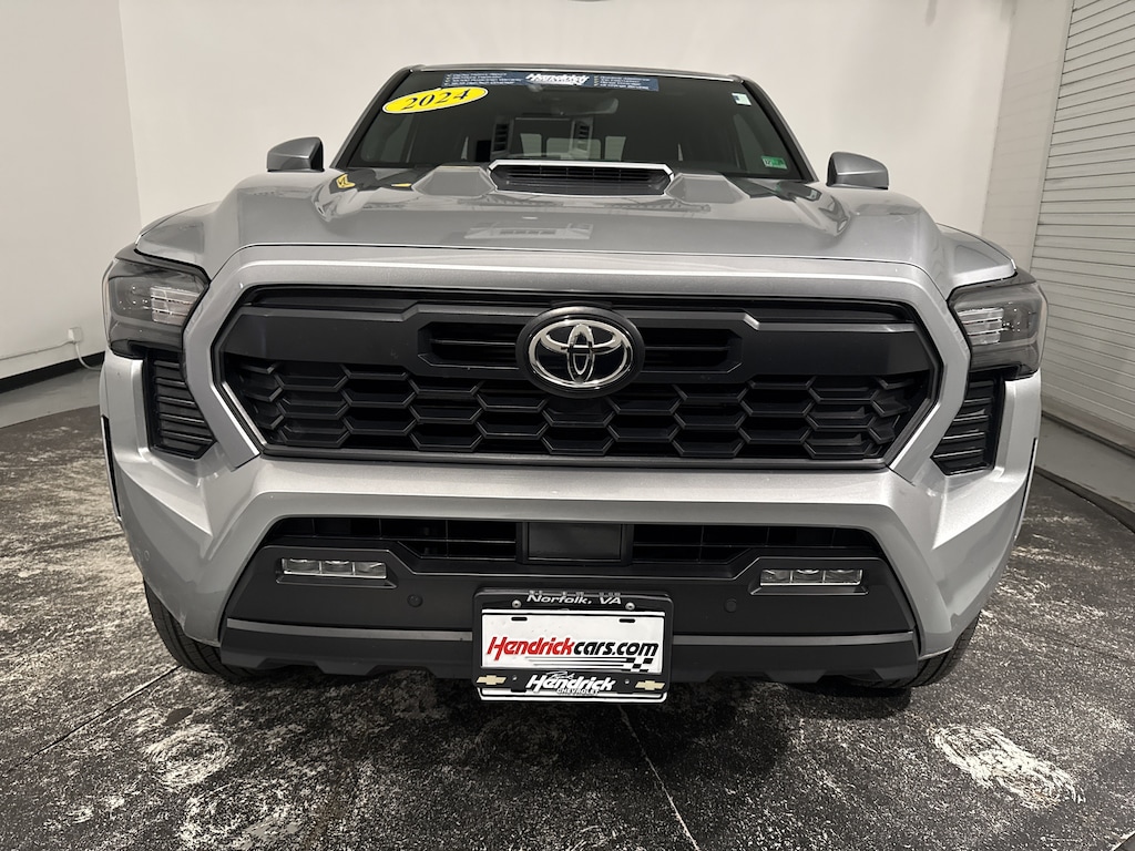 Used 2024 Toyota Tacoma 4WD TRD Sport Pickup