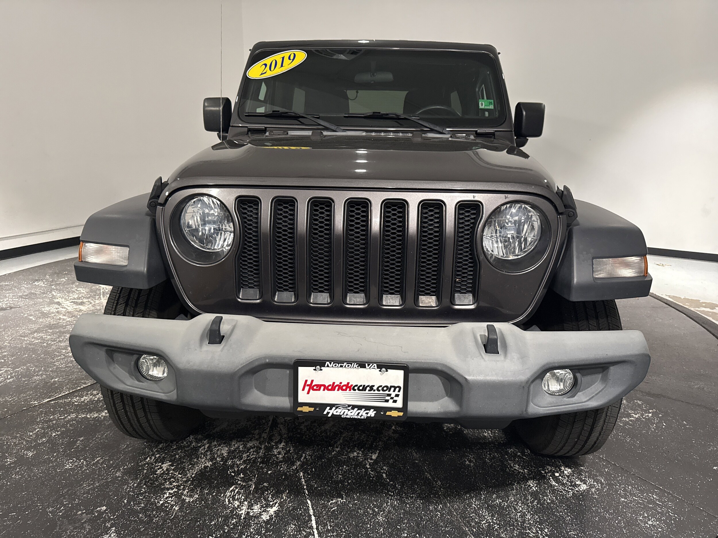 2019 Jeep Wrangler Unlimited Sport S photo 2