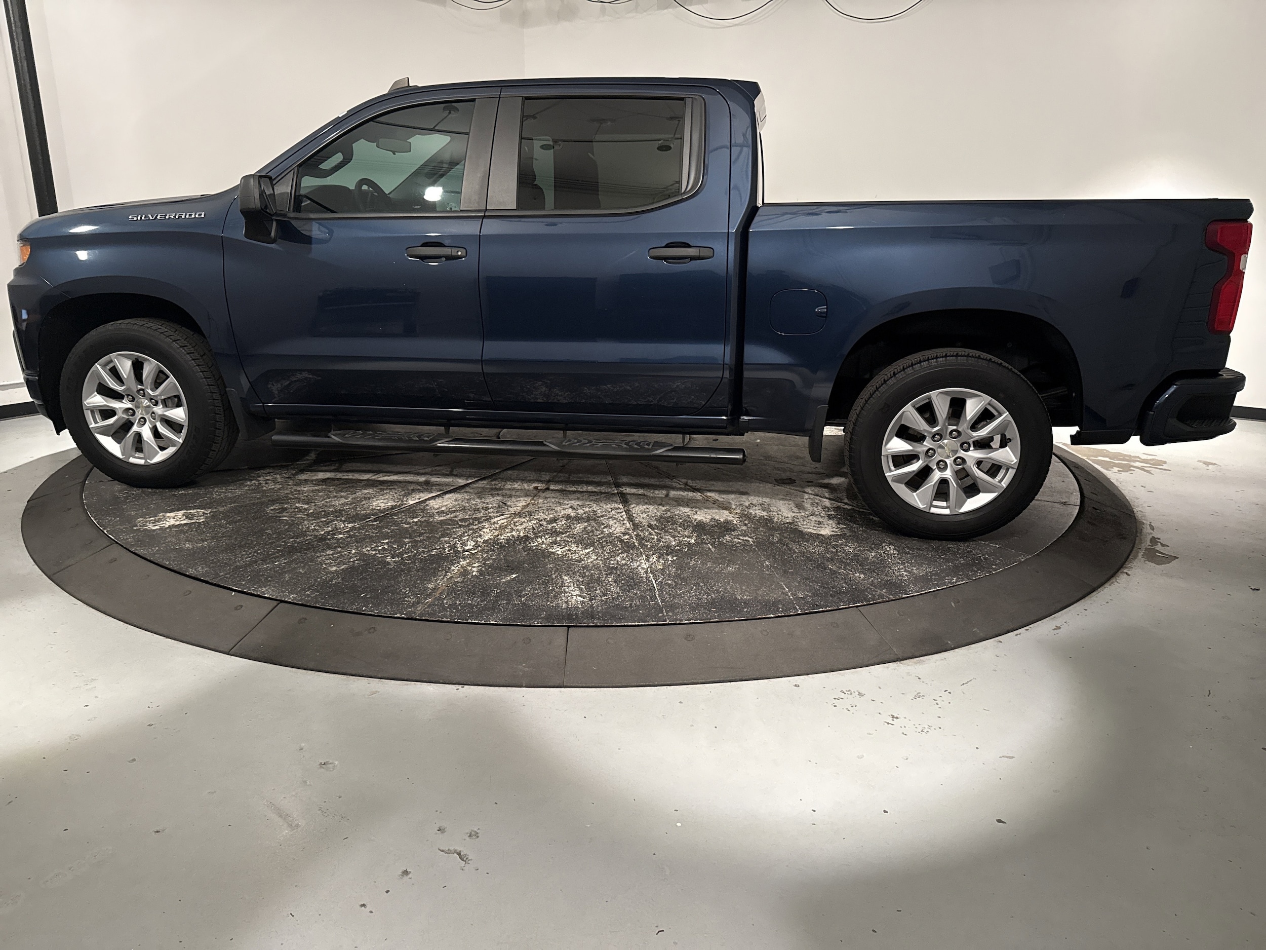 2020 Chevrolet Silverado 1500 Custom photo 5