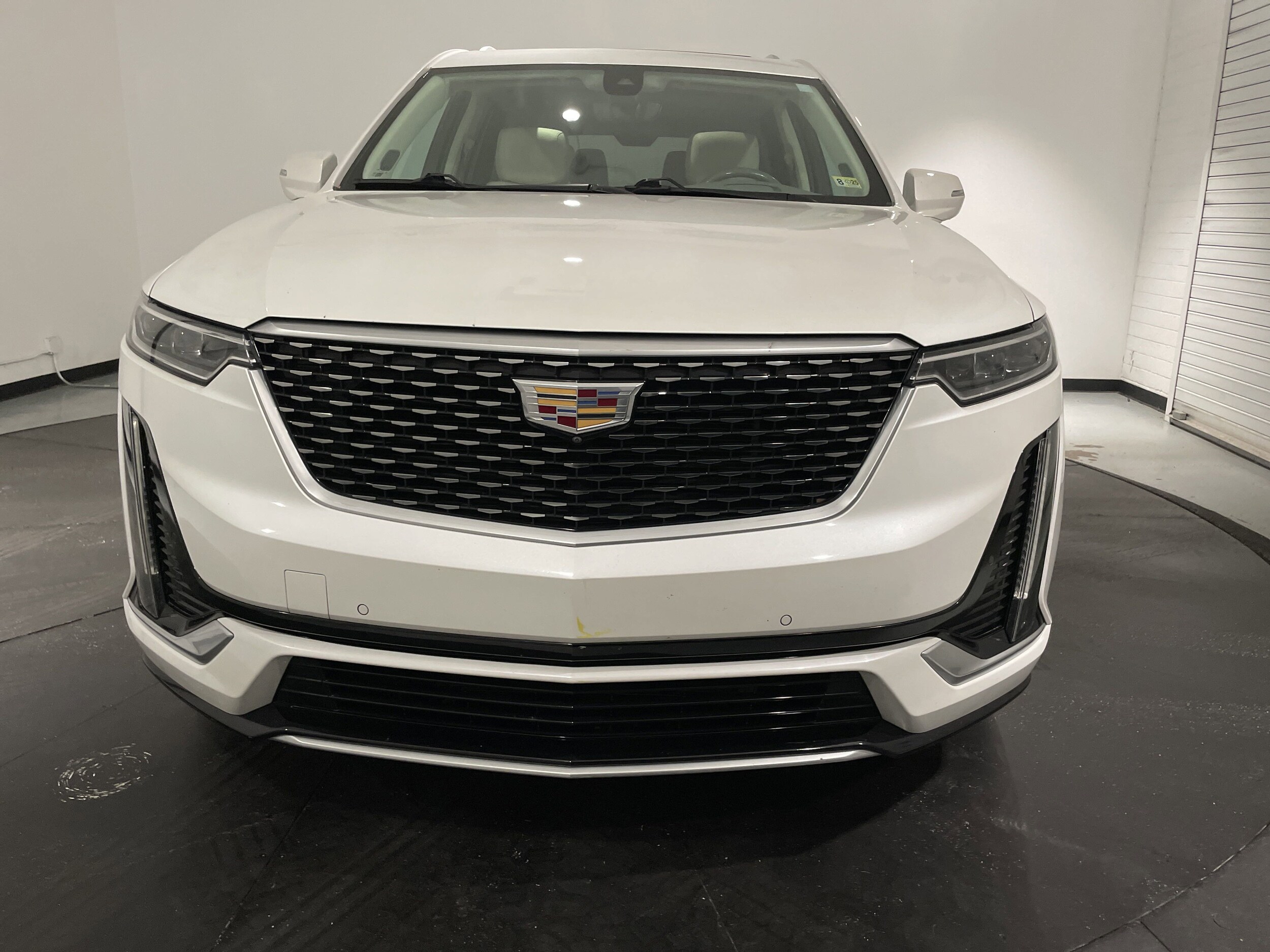 2020 Cadillac XT6 Premium Luxury photo 2