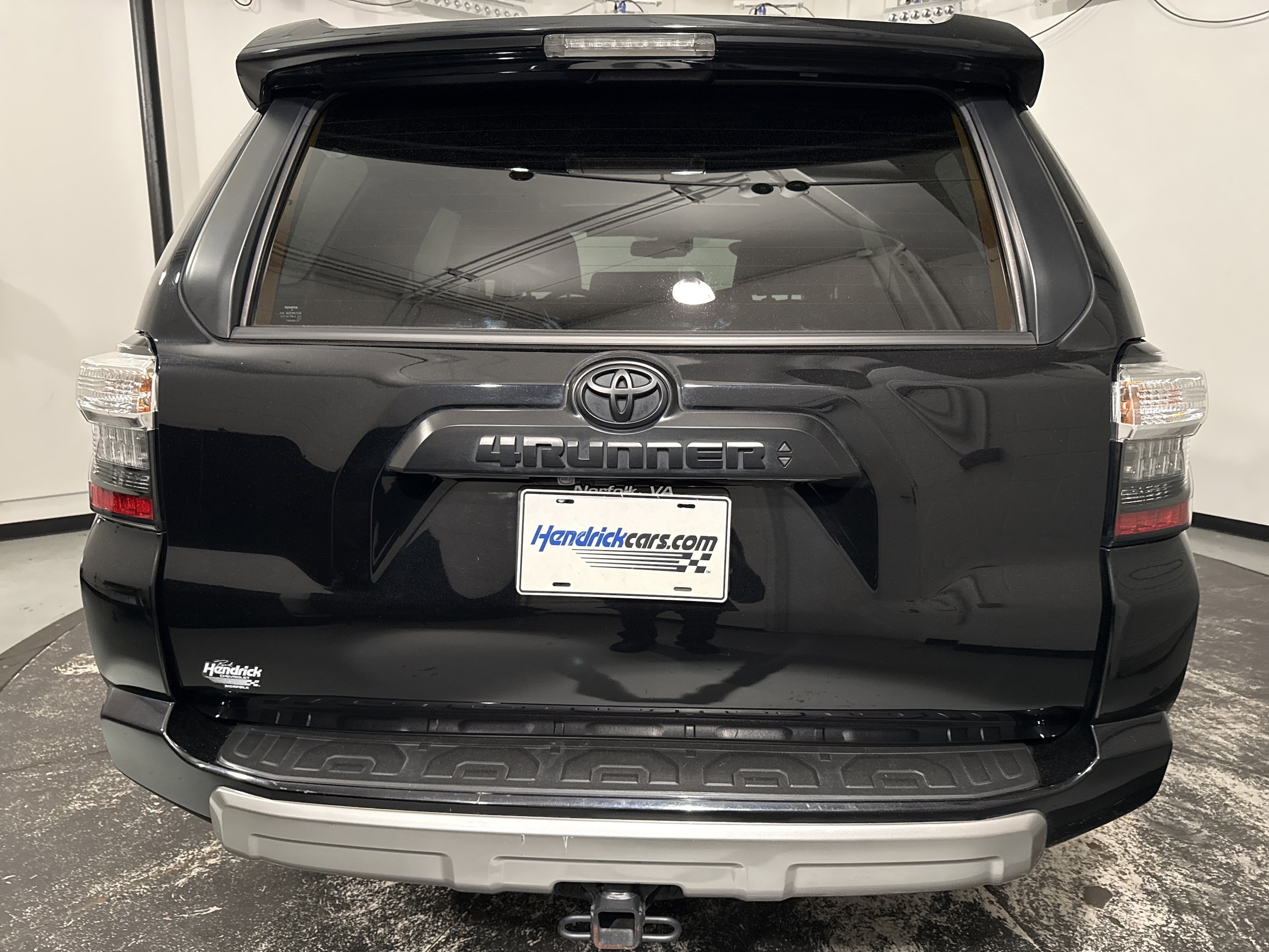 2023 Toyota 4Runner TRD Off Road Premium photo 3