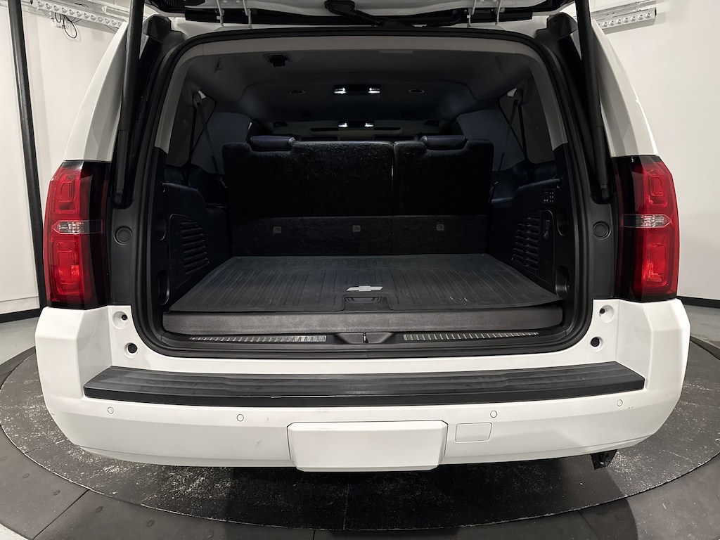 Used 2018 Chevrolet Suburban LT SUV