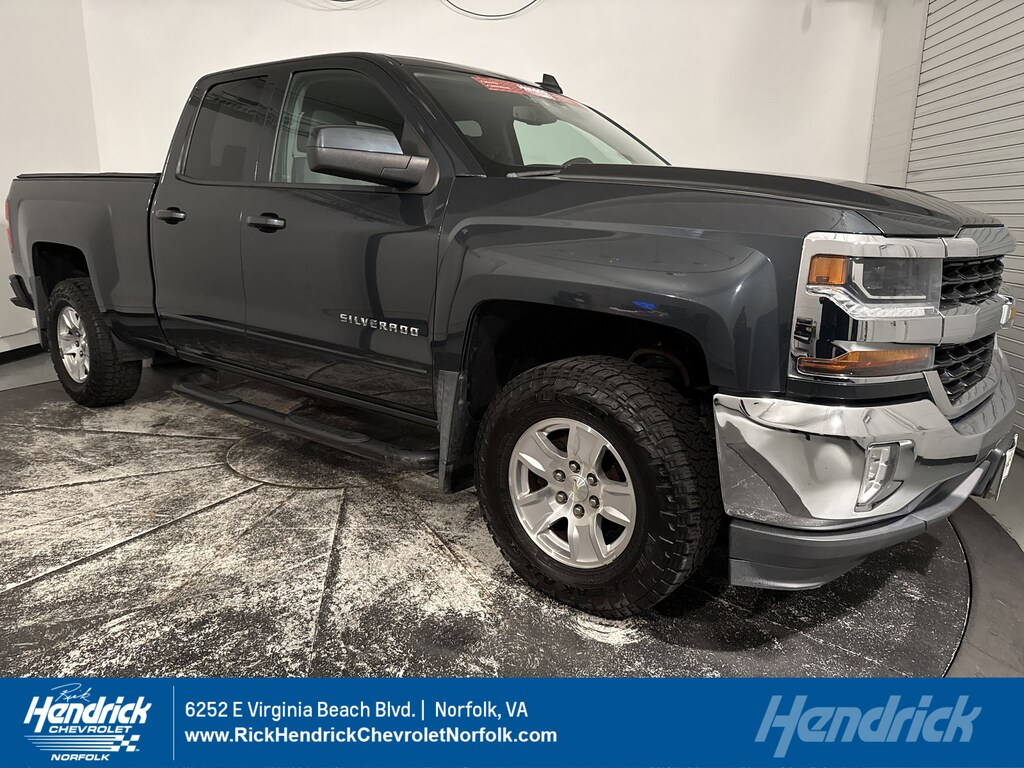 Used 2017 Chevrolet Silverado 1500 LT Pickup