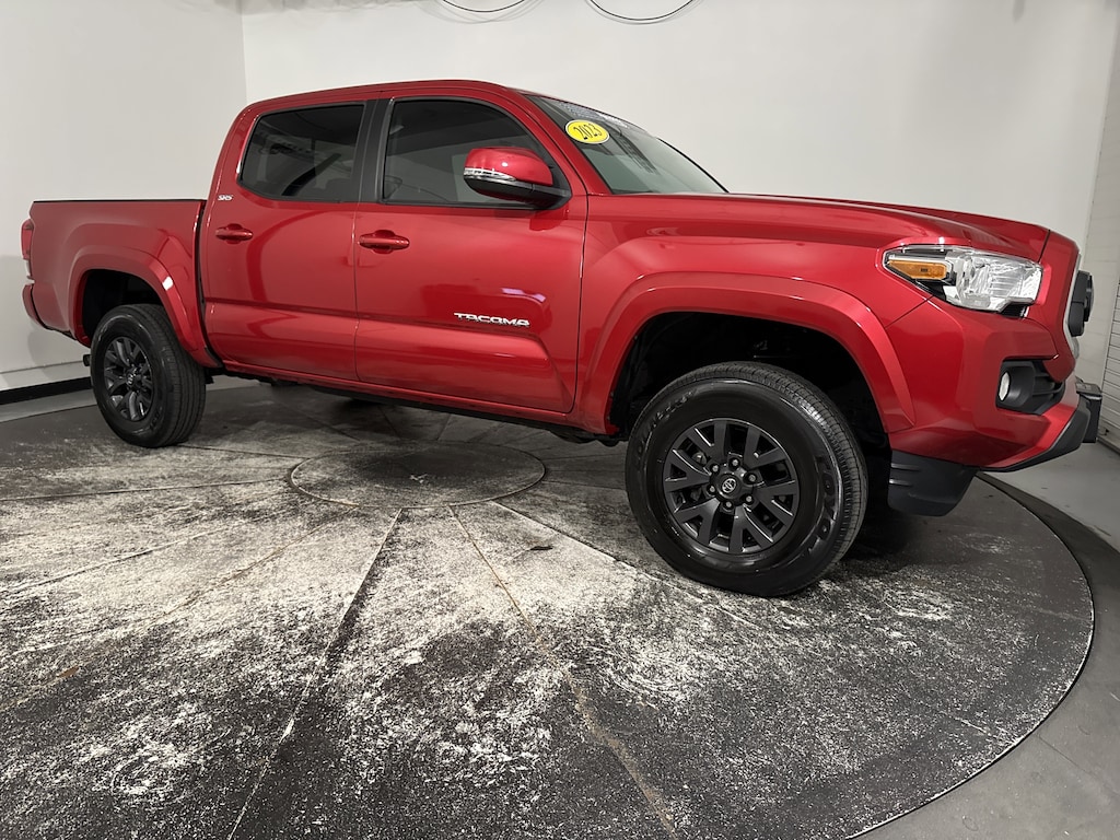 Used 2023 Toyota Tacoma 4WD SR5 Pickup