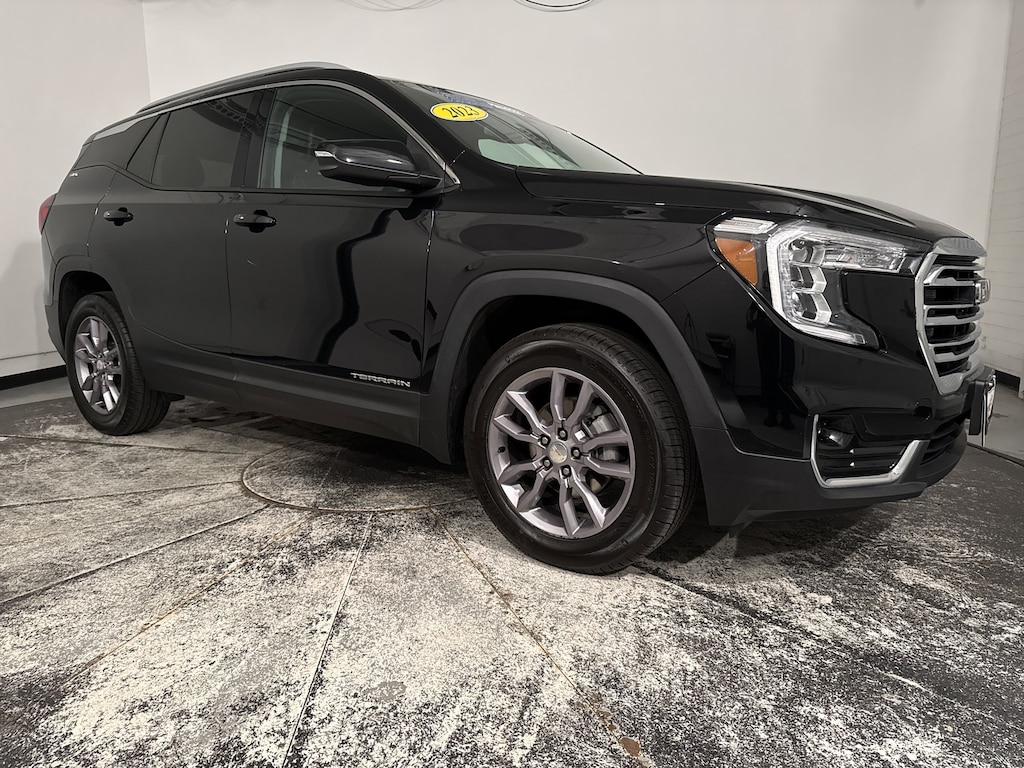 Used 2023 GMC Terrain SUV