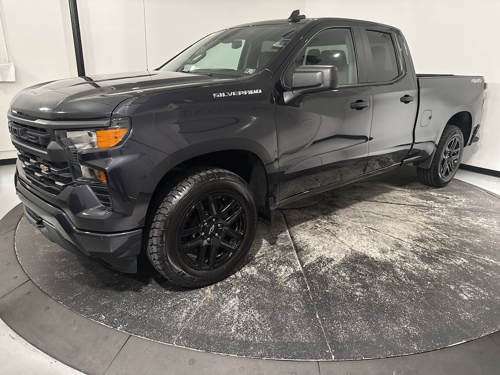 Used 2023 Chevrolet Silverado 1500 Custom Pickup
