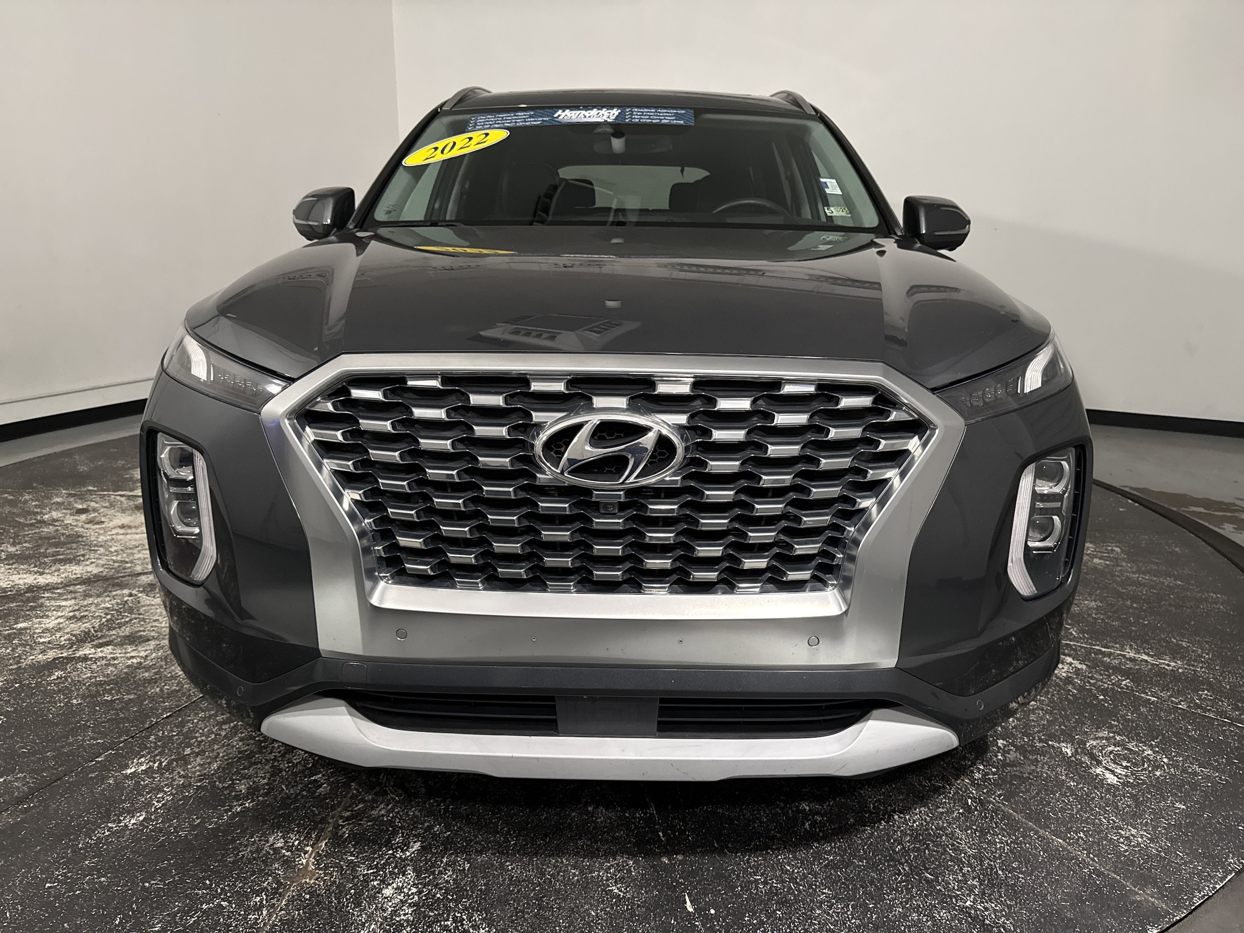 2022 Hyundai Palisade Limited photo 2