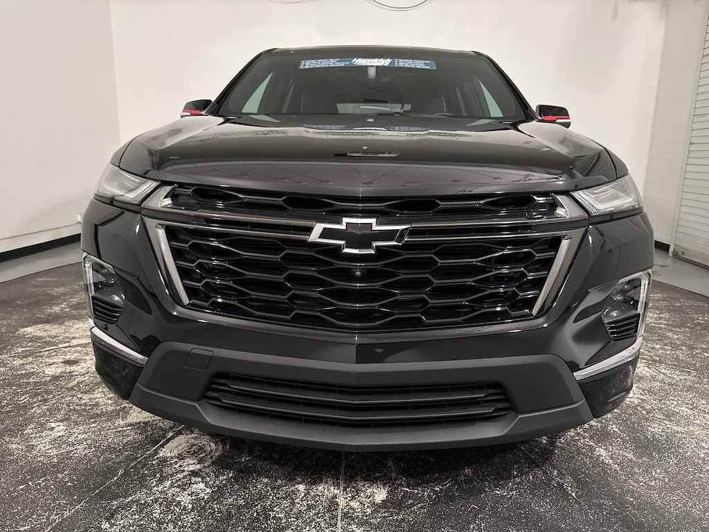 Used 2023 Chevrolet Traverse Premier SUV