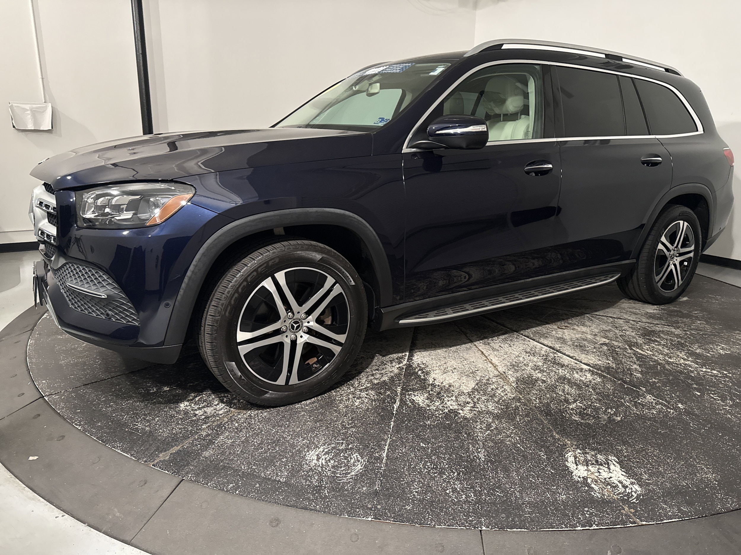 2020 Mercedes-Benz GLS 450 photo 4