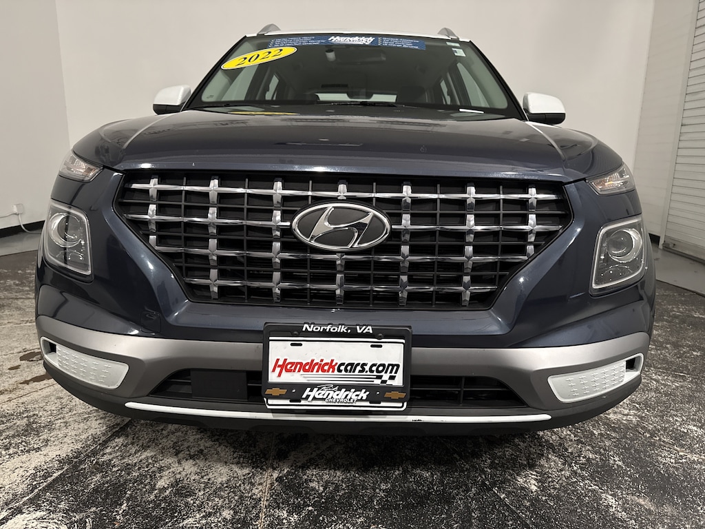 Used 2022 Hyundai Venue Limited SUV