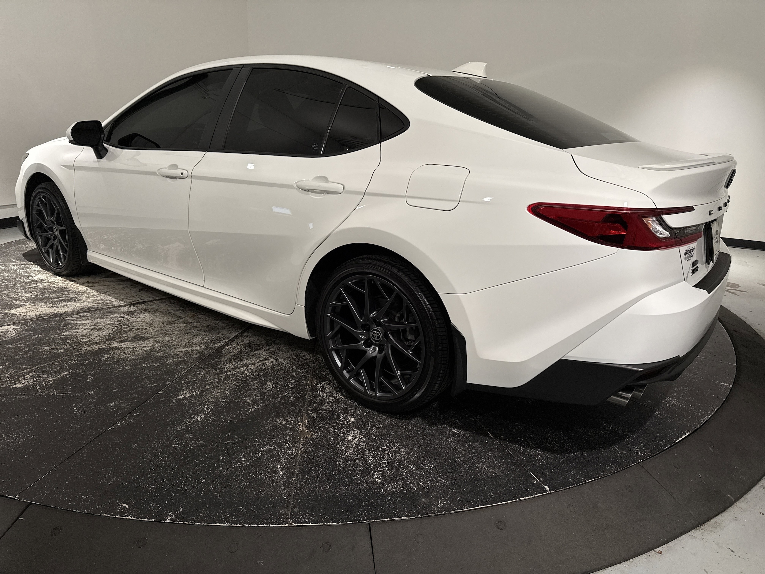 2025 Toyota Camry SE photo 6