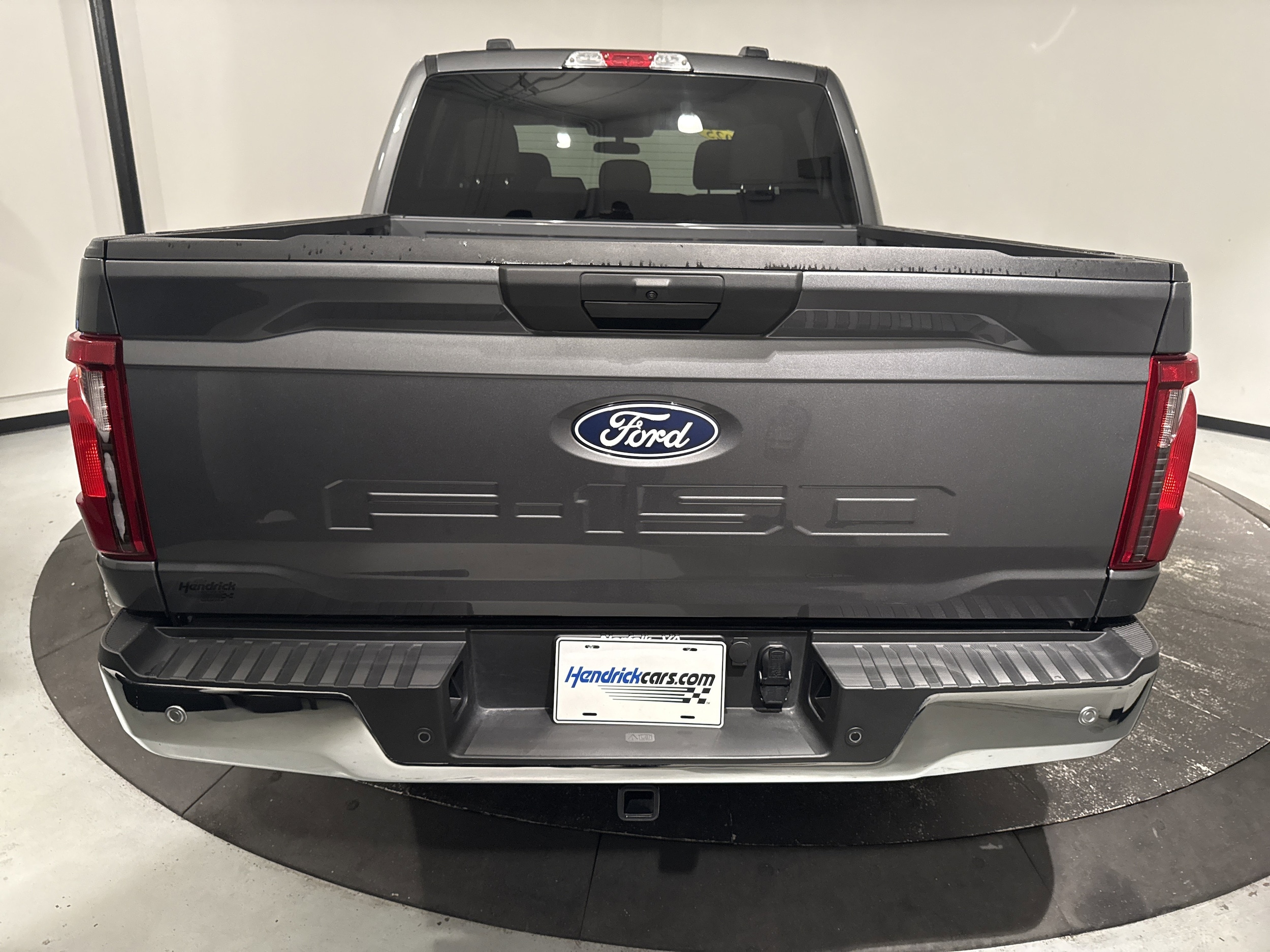 2025 Ford F-150 XLT photo 3