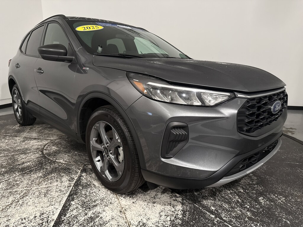 Used 2025 Ford Escape  SUV