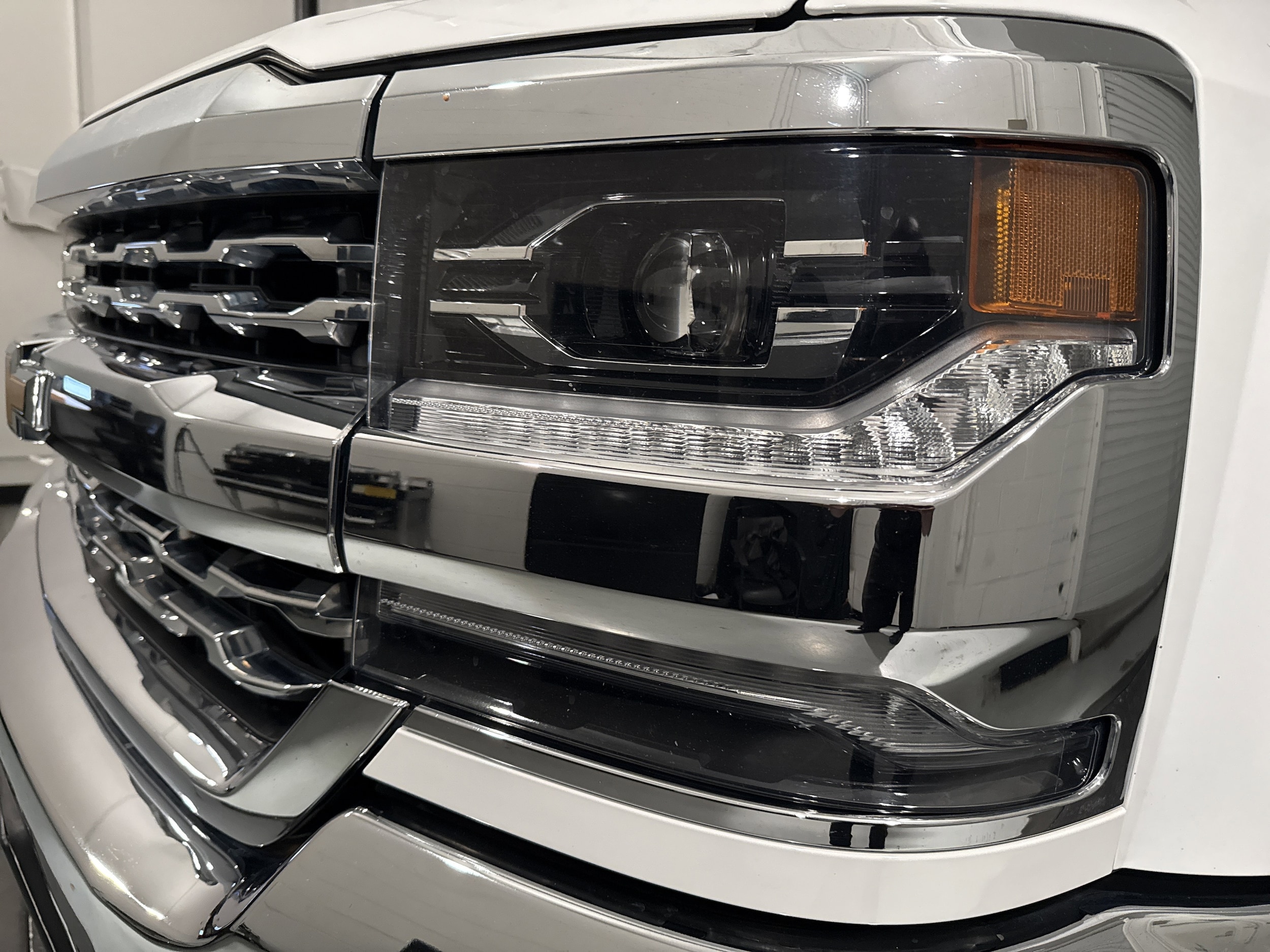 2018 Chevrolet Silverado 1500 LTZ photo 4