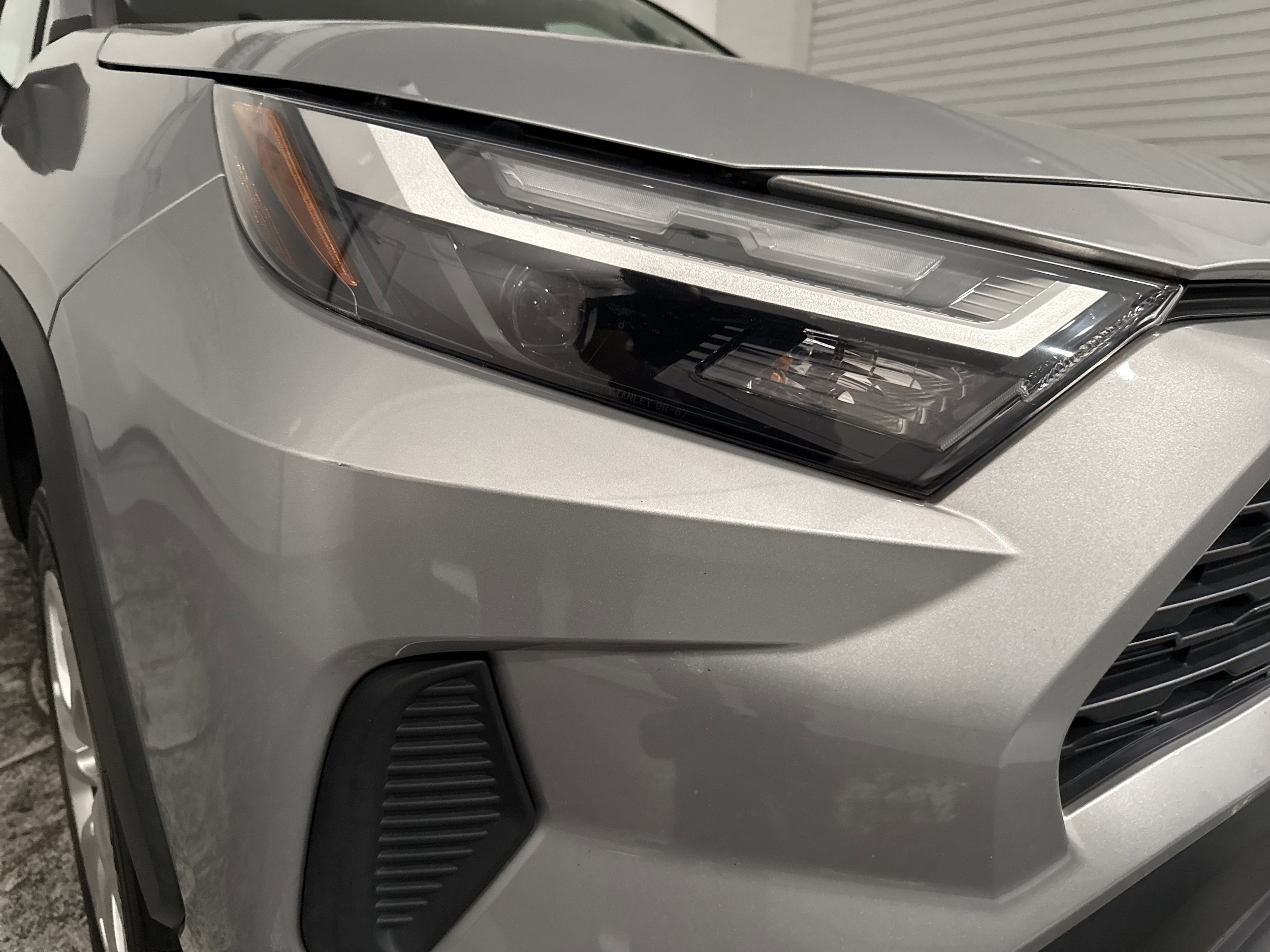 2023 Toyota RAV4 LE photo 5