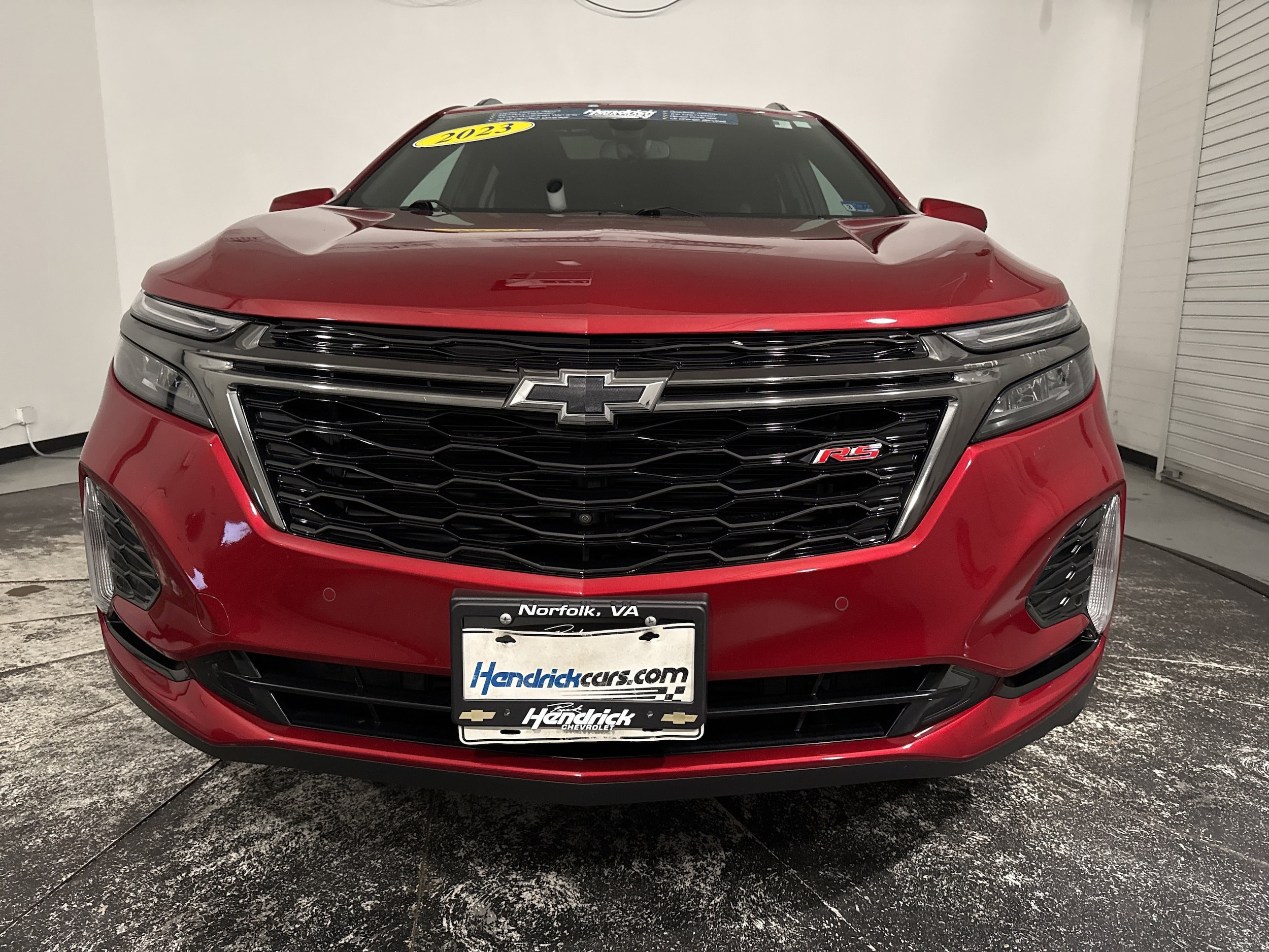 2023 Chevrolet Equinox RS photo 2