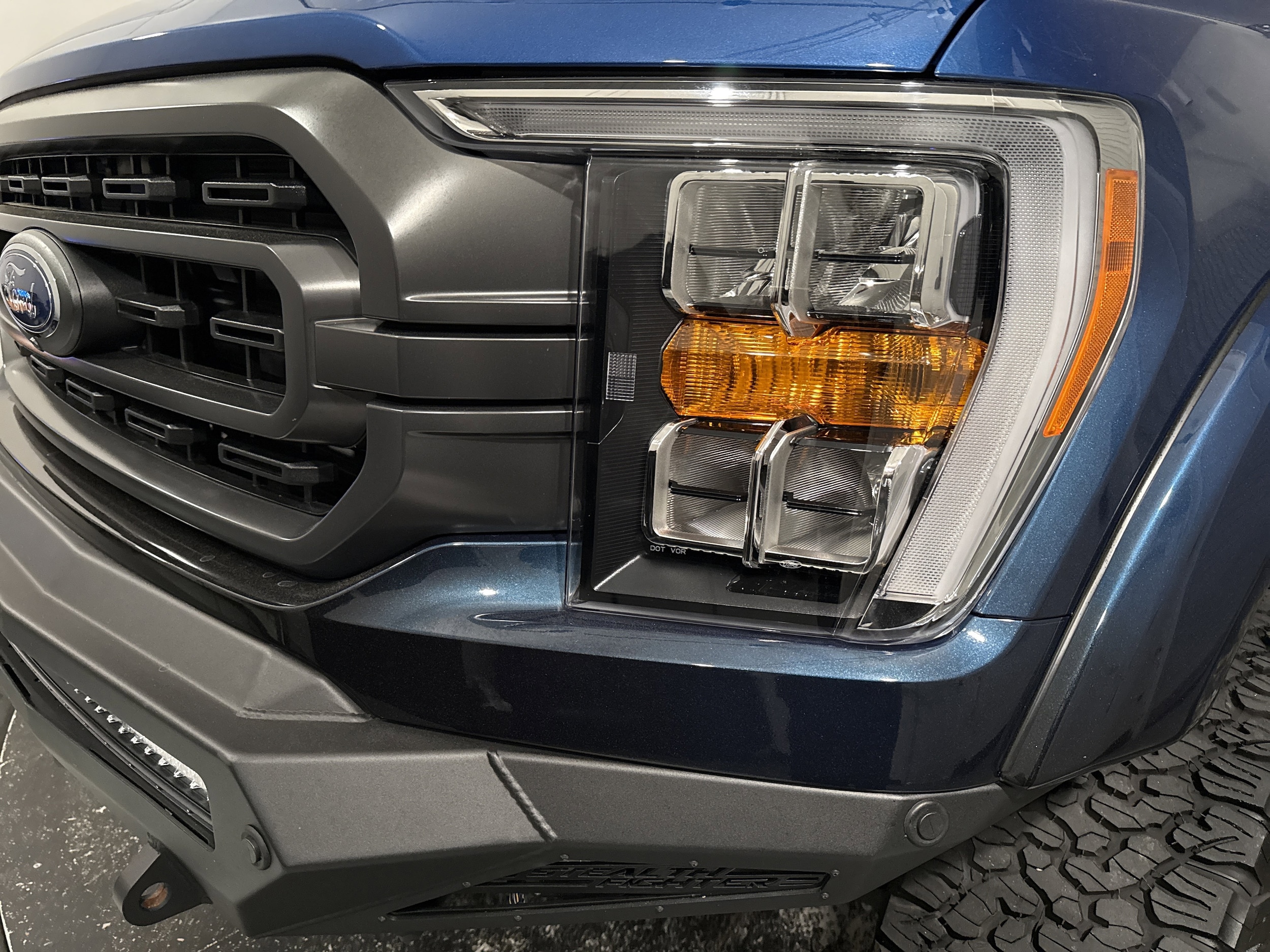 2023 Ford F-150 XLT photo 4