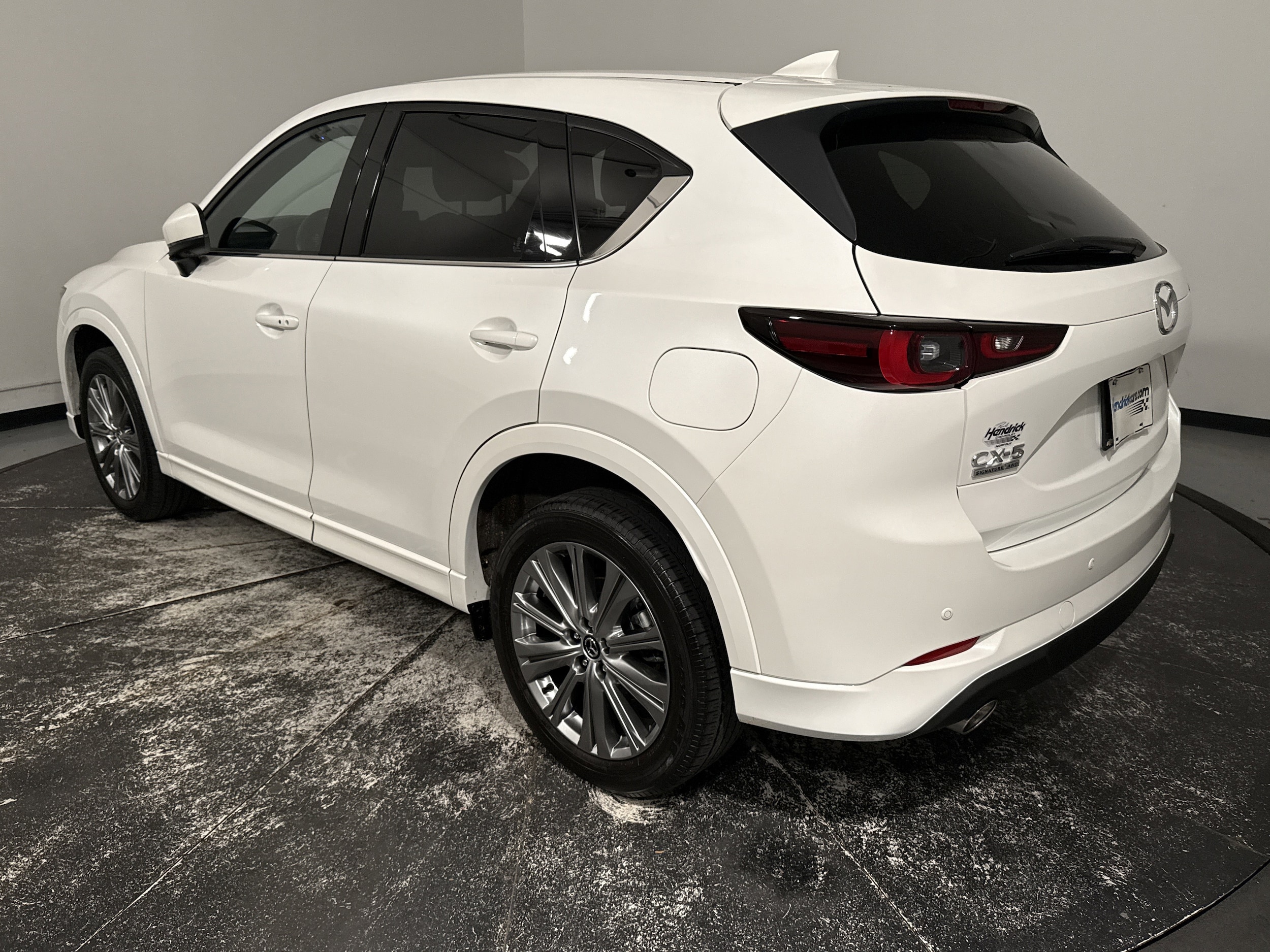 2022 Mazda CX-5 2.5 Turbo Signature photo 3