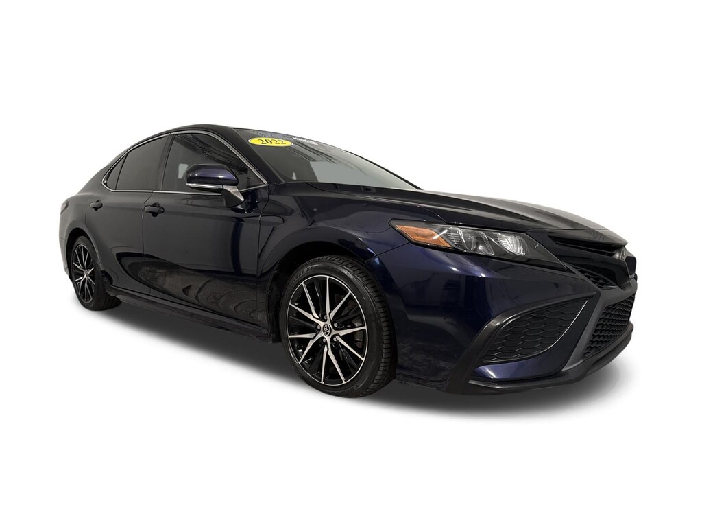 Used 2022 Toyota Camry SE Sedan