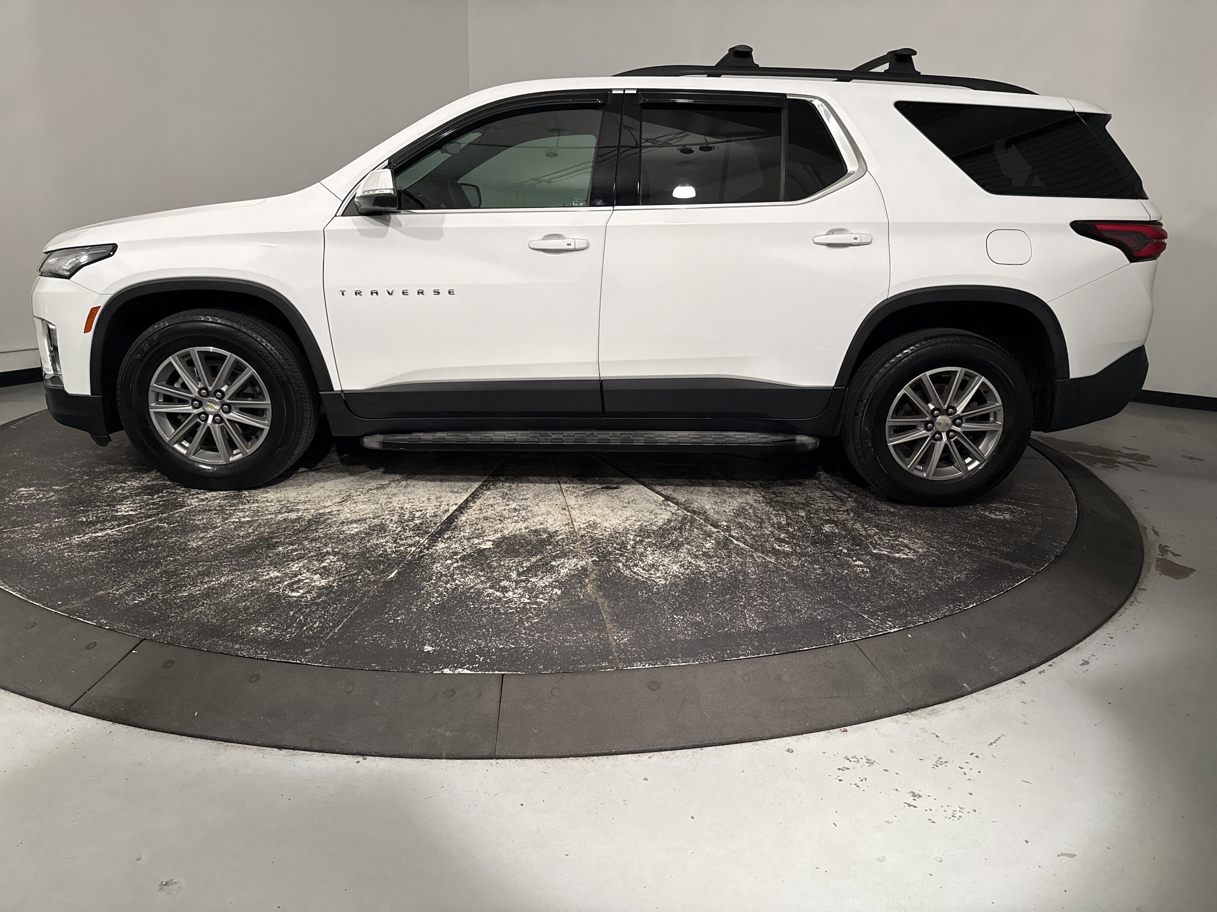 2022 Chevrolet Traverse LT Cloth photo 5