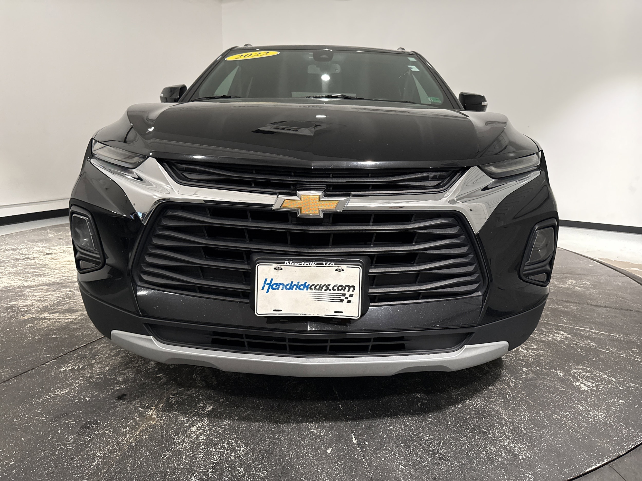 2022 Chevrolet Blazer LT photo 2