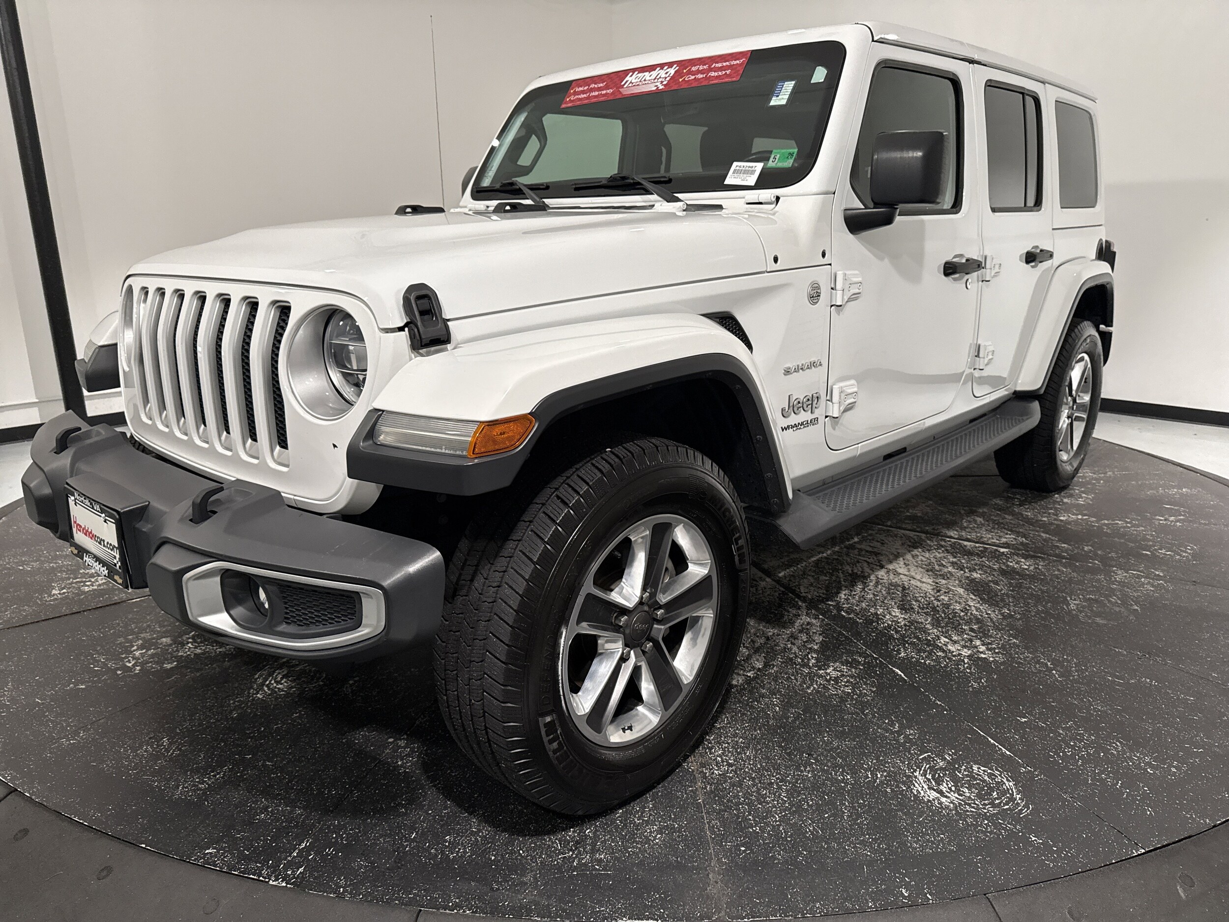 2018 Jeep Wrangler Unlimited Rubicon High Tide photo 3