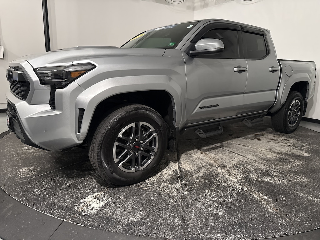 Used 2024 Toyota Tacoma 4WD TRD Sport Pickup