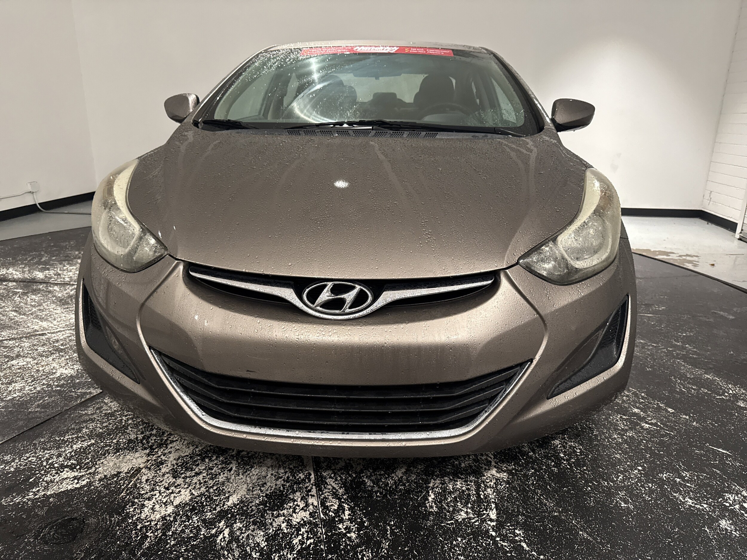 2016 Hyundai Elantra SE photo 2