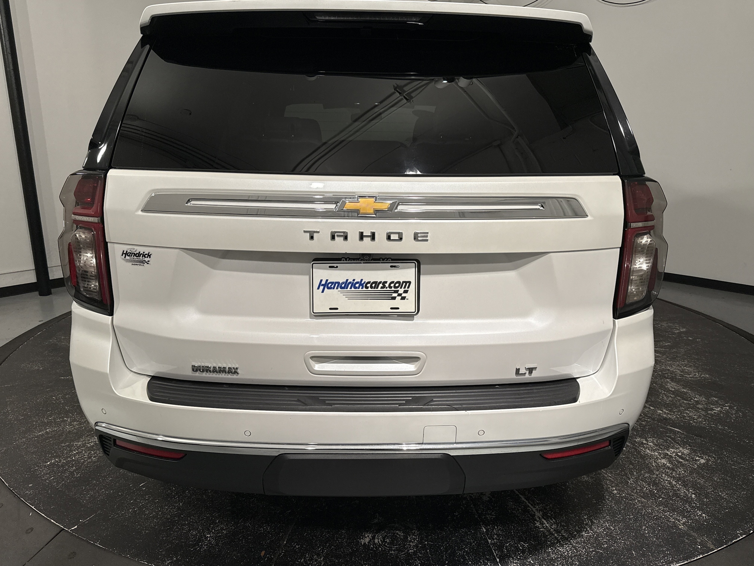 2022 Chevrolet Tahoe LT photo 3