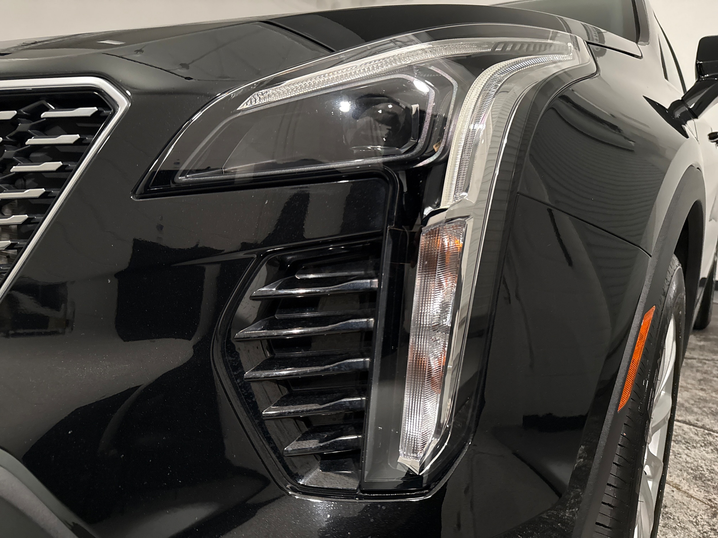 CADILLAC XT4 AWD Luxury