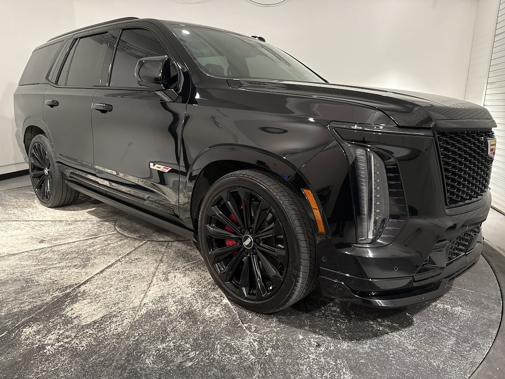 Used 2025 CADILLAC Escalade AWD V-Series SUV