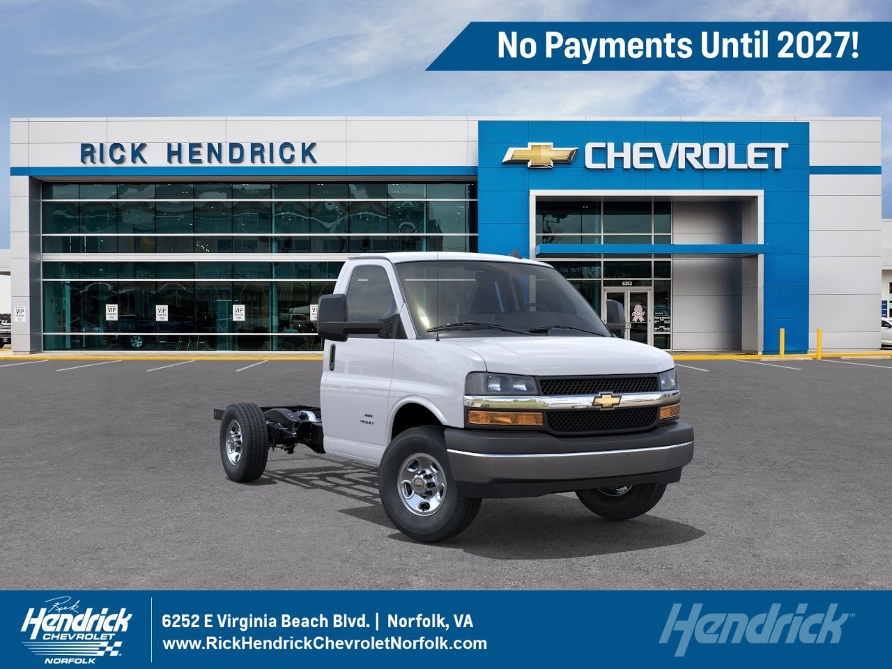 2026 Chevrolet Express Cutaway Base