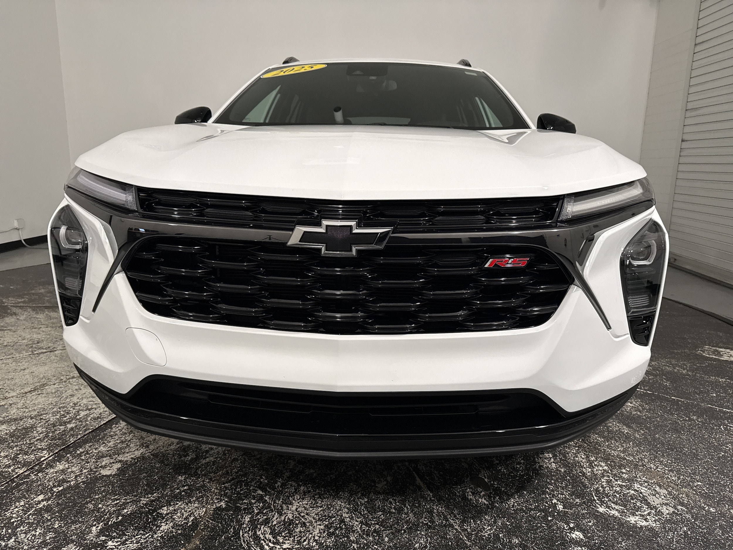 2025 Chevrolet Trax 2RS photo 2