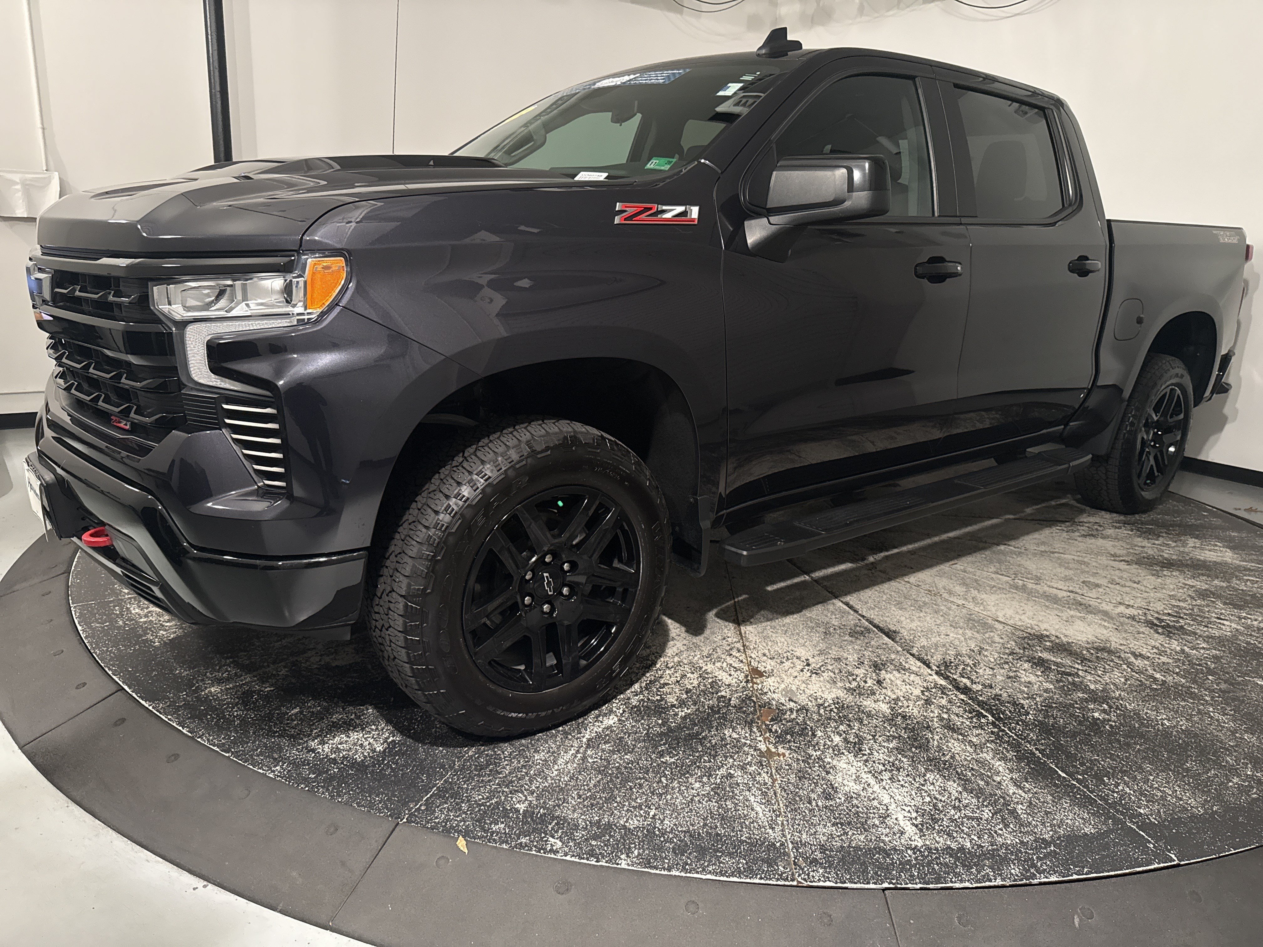 Used 2023 Chevrolet Silverado 1500 LT Trail Boss Pickup