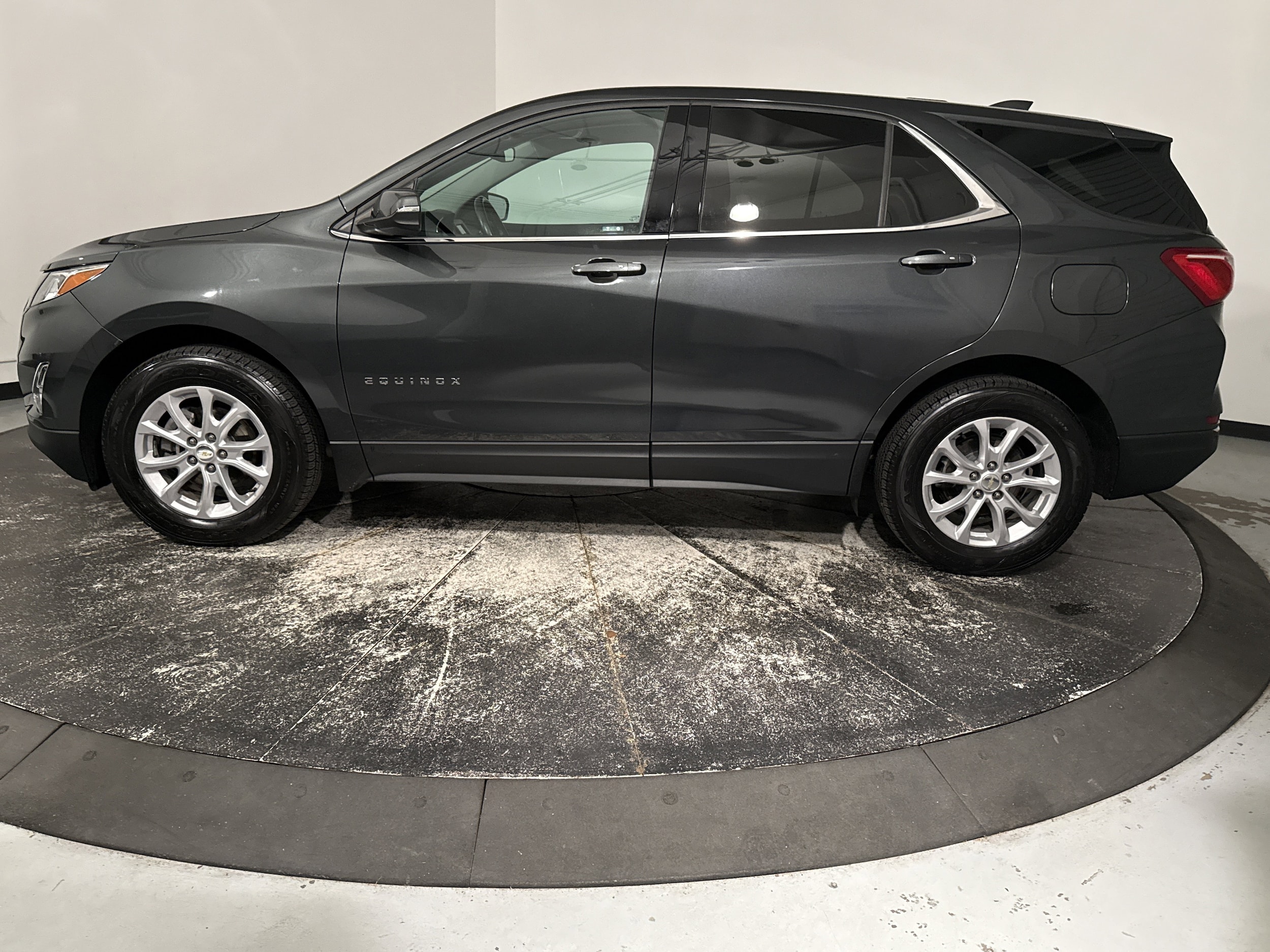 2019 Chevrolet Equinox LT photo 6