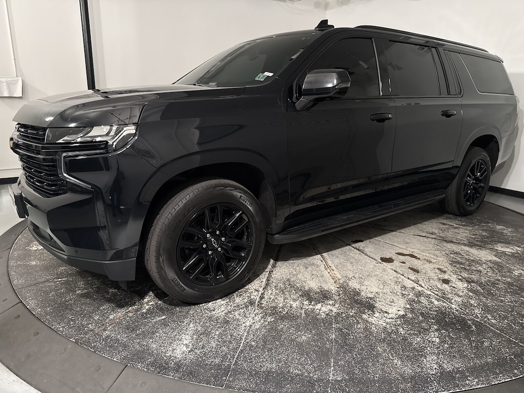 Used 2023 Chevrolet Suburban Premier SUV